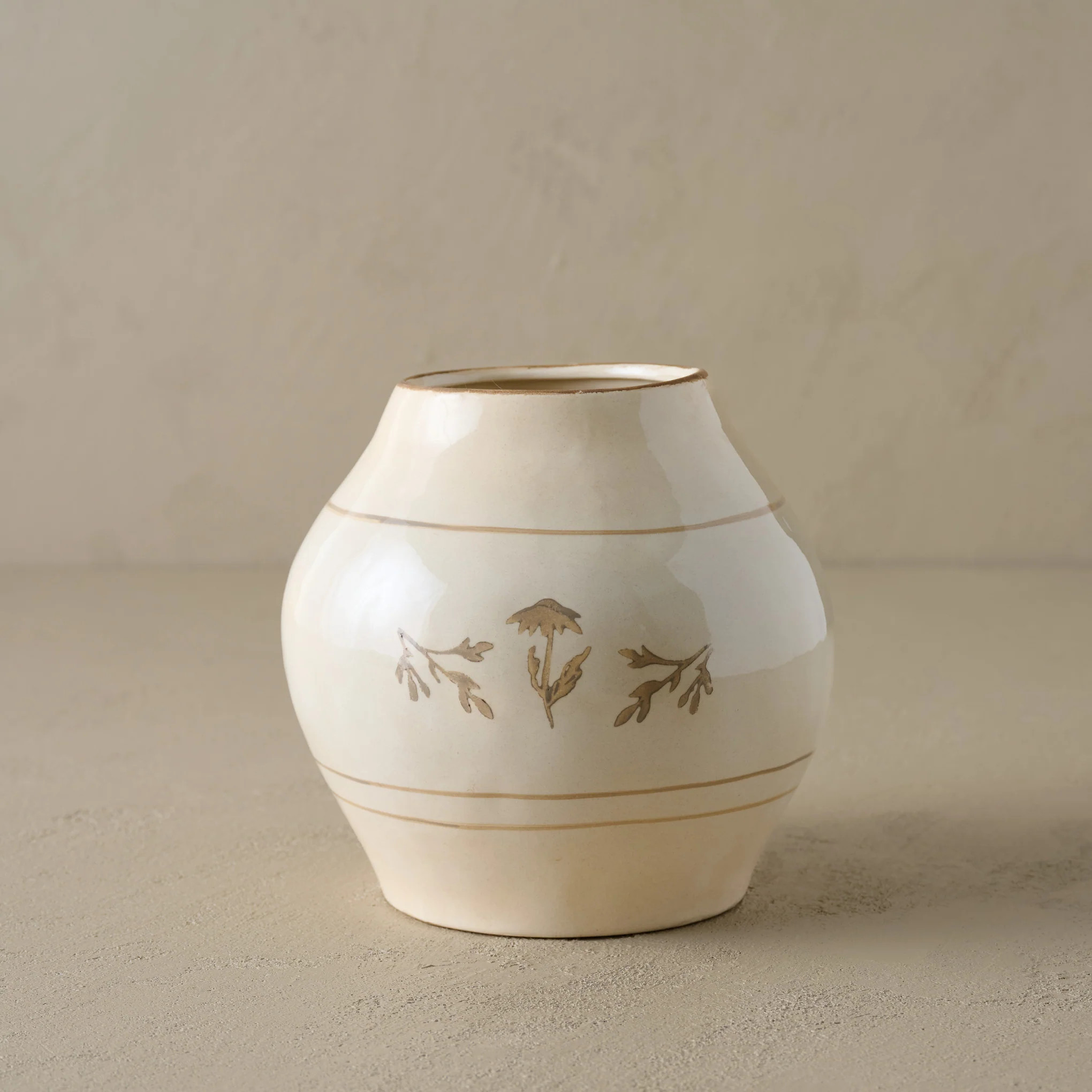 Nadine Ceramic Round Vase | Magnolia