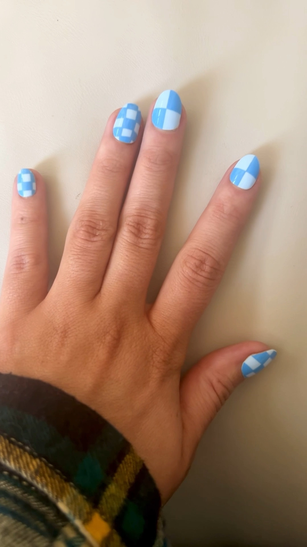 Nails | Nail | Nail Inspo | Nail Inspiration | Nail Stickers | Nail Wraps | Nail Decals | Wraps | Stickers | Decals | Top Coat | Paint | Nail Polish | Nail Design | DIY | DIY Nails | Clear Coat | Artificial Nails | Fake Nails | At Home Nails | Nail DIY | Nail Tips 


#LTKVideo #LTKBeauty #LTKFindsUnder50