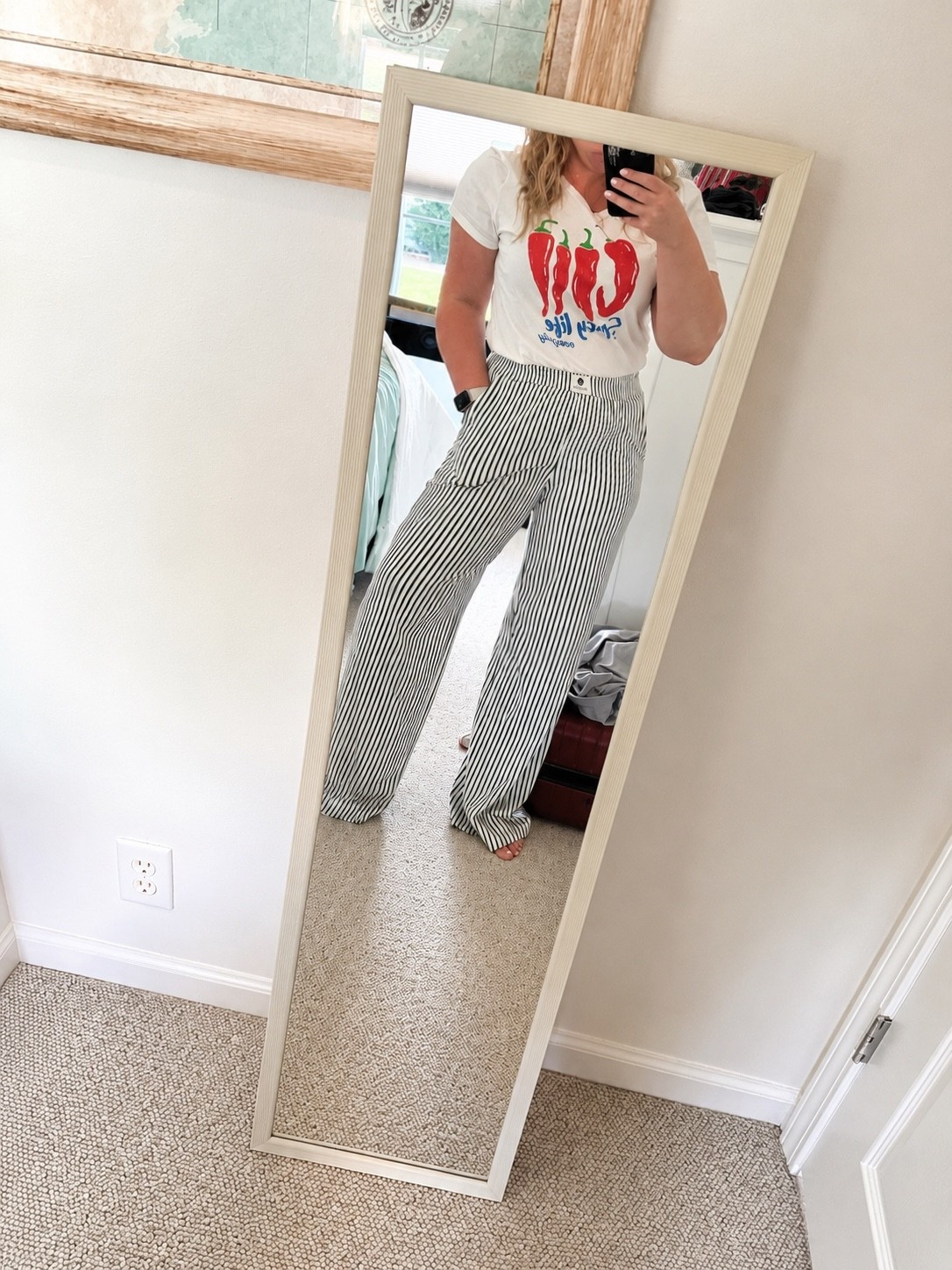 The striped pants + spicy tee combo is giving coastal Italian summer in the best way 🌶️🤍 these pants are SO flattering and feel designer without the price tag!! #LTKstyle #LTKunder50 #AmazonFashion #SummerStyle #CoastalStyle #VacationOutfit #CasualChic #WideLegPants #EverydayStyle #LTKtravel #MomStyle #OOTD #WeekendStyle #AmazonFinds #SummerOutfit

#LTKgrwm #LTKootd #LTKmomlife