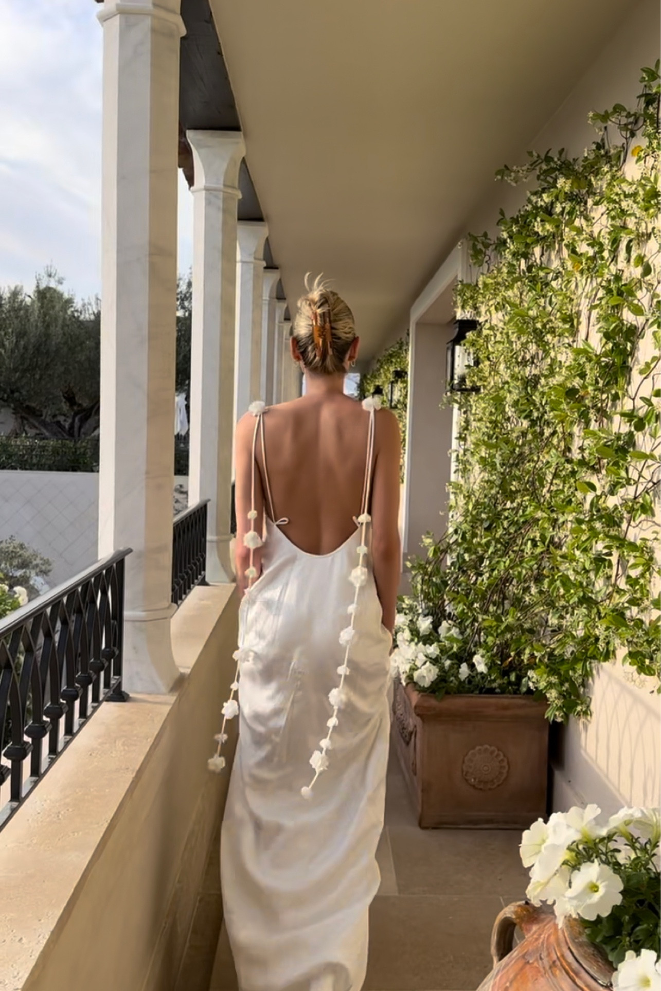 🌸

Dress availiable to rent on ByRotation- @sheabaybay

#LTKtravel #LTKSpringSale #LTKstyletip