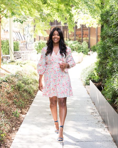 Feeling the pull of florals and pastels! 🌸💫 This beautiful piece from @gibsonlook's latest drop is a must-have. Perfect for brunch, vacay, or even an office day party - it's a statement-maker for sure! Don't wait, add this lovely dress to your closet pronto! 🎀✨ #GibsonLook #FashionFind #DressToImpress