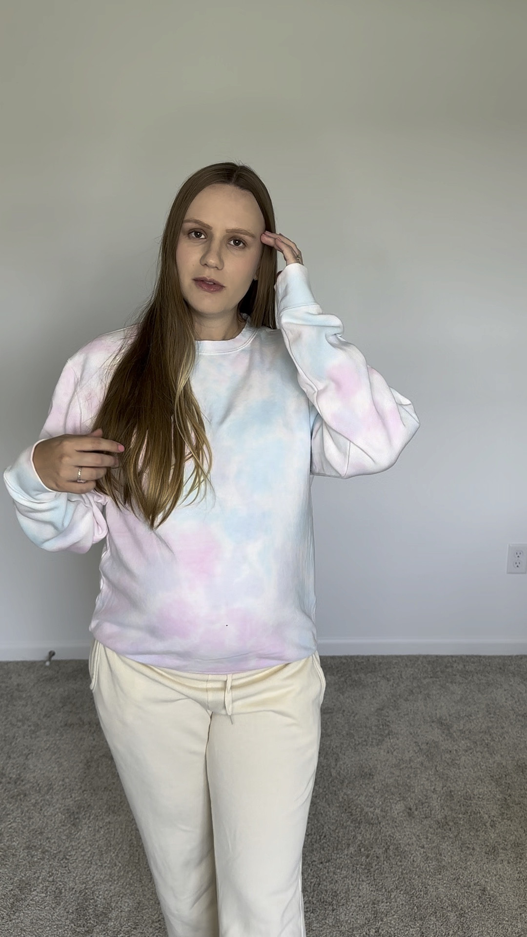 3 loungewear outfits, 1 pair of sweatpants from @independenttradingcompany 🙌🏻 I’ve been living in these sweats since I got them! They are so comfy and so soft! They have a ton of different colors to choose from to match everyone’s style! 
•
•
#independenttradingco #independenttradingcompany #loungewear #loungeset #traveloutfit #comfyoutfit #comfystyle #liketkit #ad 

#LTKTravel #LTKStyleTip #LTKVideo