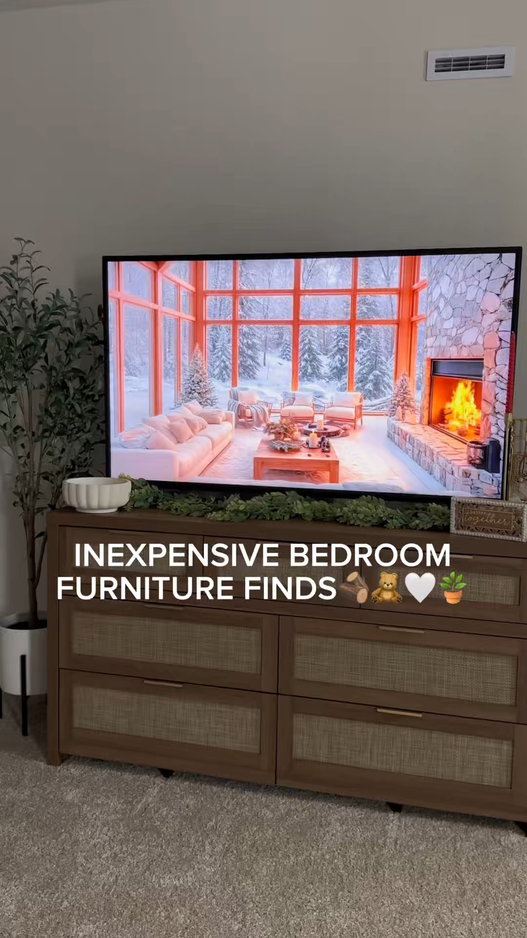 Can’t believe how good these look in this space!! And so inexpensive!

#LTKHome