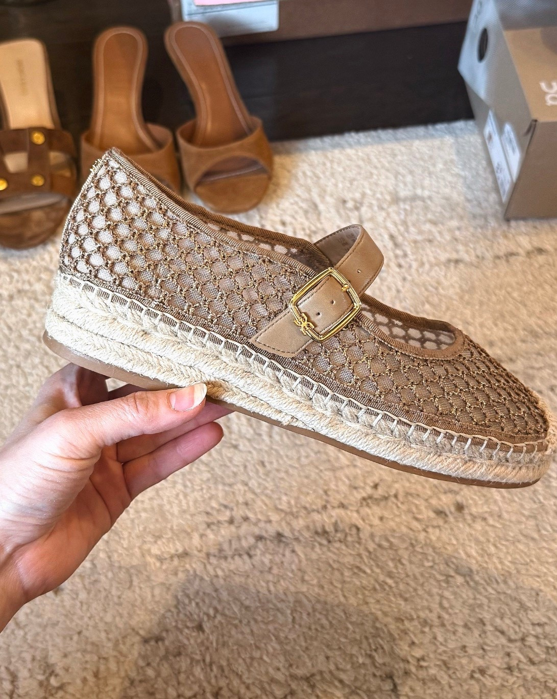 Spring shoes
Easter 
Sandals
Suede sandals 

#LTKSeasonal