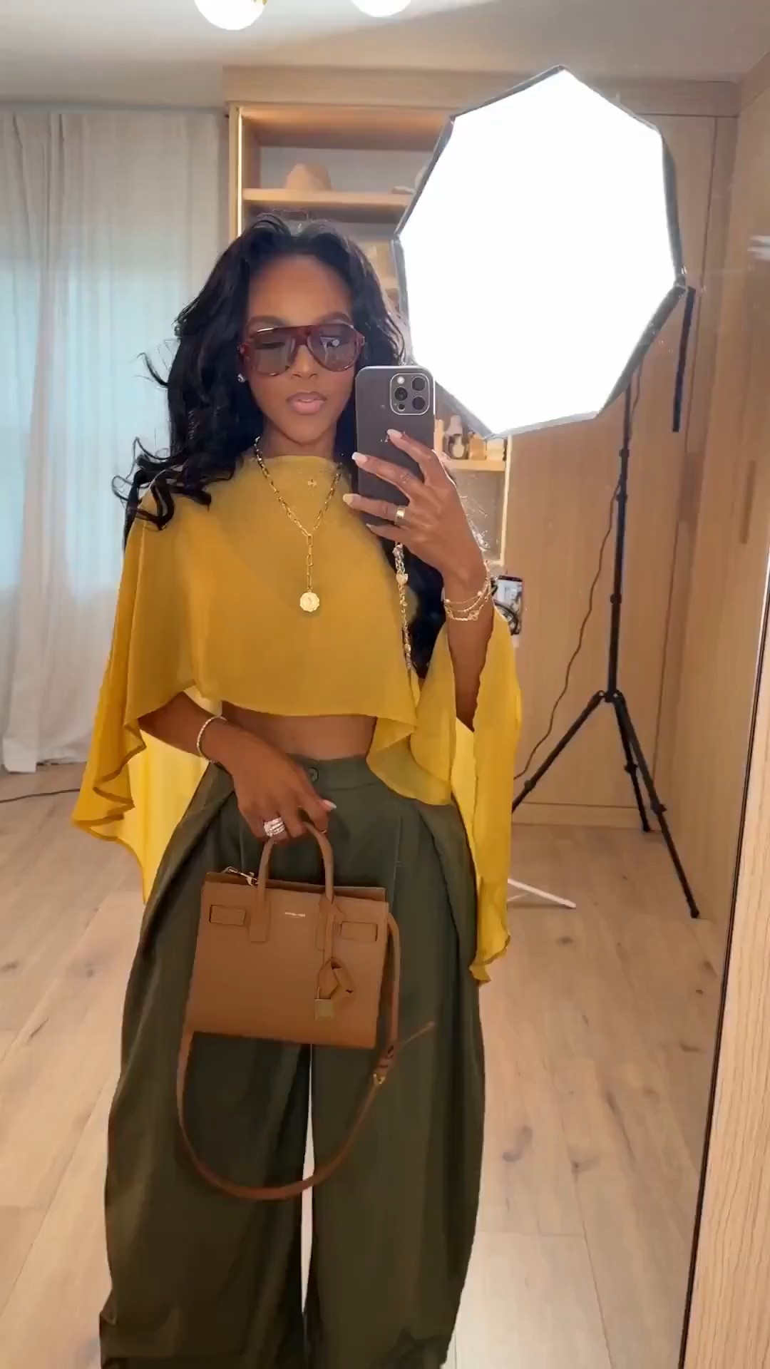 This is one of those looks that instantly feels elevated without trying too hard. The flowy top paired with relaxed pants gives effortless movement while still looking styled and intentional.

These pieces are easy to wear multiple ways, which makes this a smart long-term shopping choice. Swap the top for a fitted tank or blazer, or style the pants with sneakers or heels to stretch the cost per wear even further.

Perfect for brunch, date nights, casual dinners, events, or anytime you want to feel put together but comfortable.

📏 Sizing & Fit Details  
Size Small  
Height: 5'4"  
Weight: 138 lbs  
Bust: 34D  
Waist: 27"  
Hips: 40"

Tap to get details and shop everything linked.

Neutral outfit, elevated casual style, relaxed pants outfit, flowy top look, cost per wear fashion

Follow me on Instagram and YouTube @kirasfashionfinds 




#LTKPetite #LTKootd