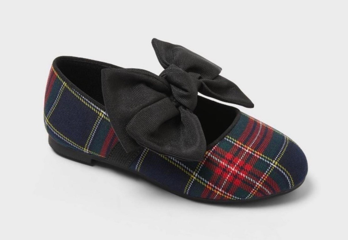 Toddler girl - the perfect shoe for Christmas, add a velvet dress and the look is complete! Plus, there is a matching big girl size. 


@Target  #toddlergirl #toddlershoe #christmas #under20 #toddlerholidayoutfit

#LTKSeasonal #LTKKids