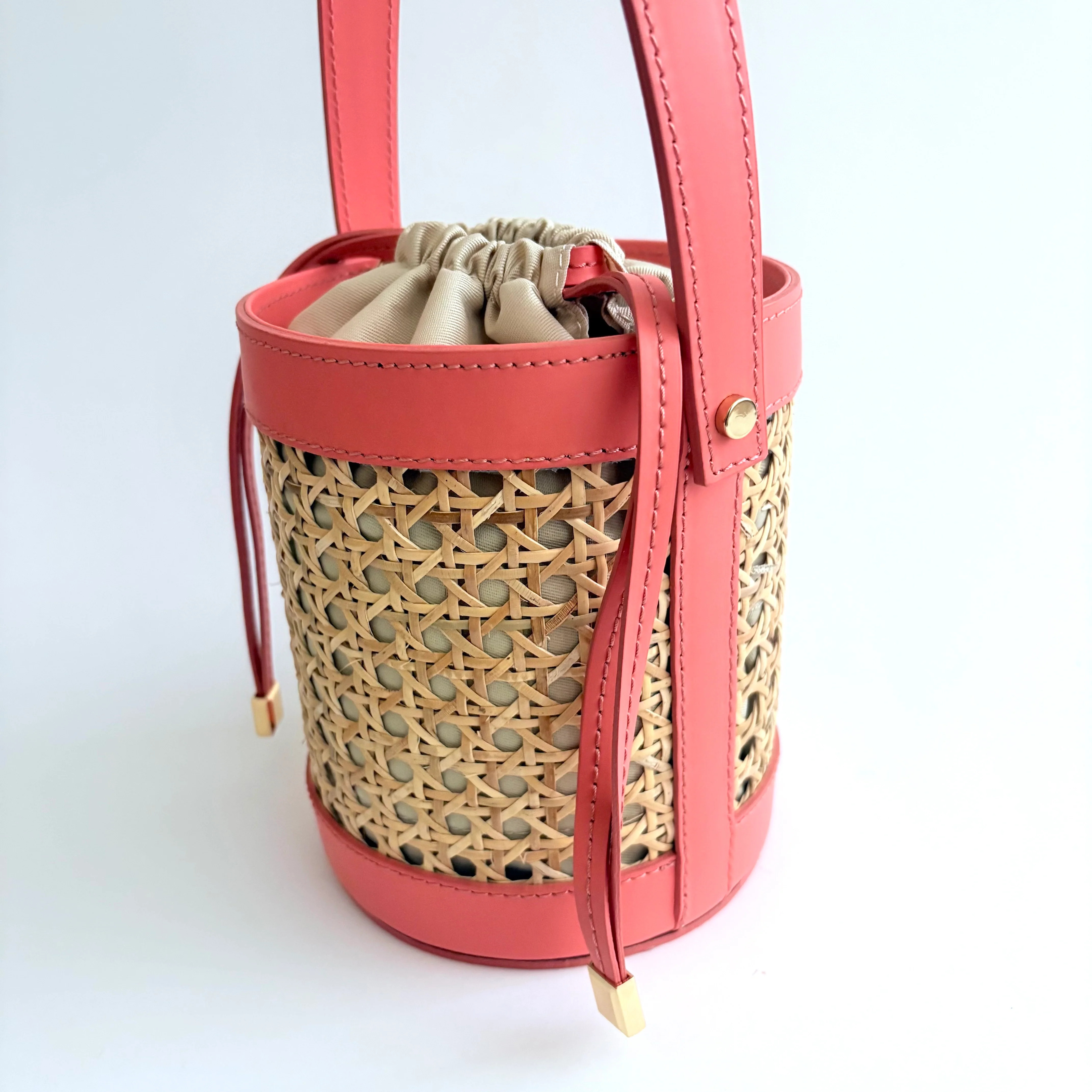 Coral Cane Wicker Bucket Bag | Colores Collective