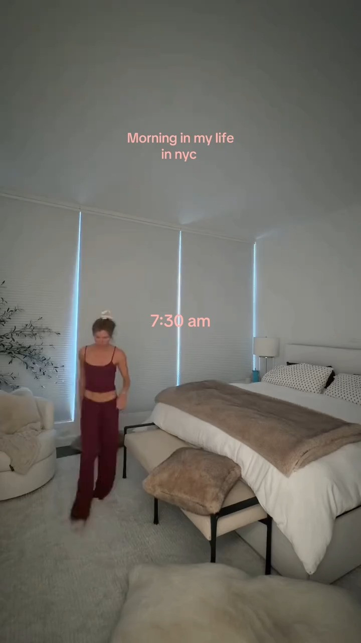 Morning in my life in NYC! Back at it 

 