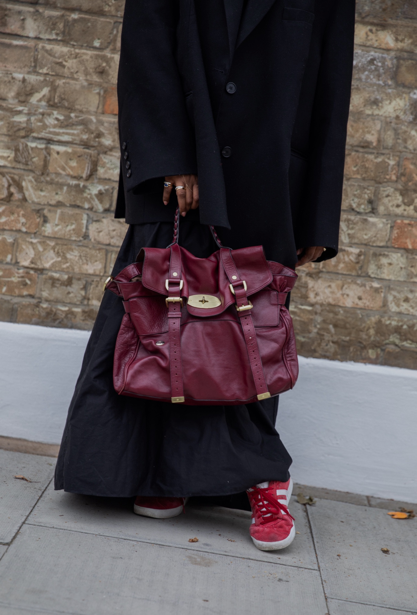 Mulberry, Adidas, Balenciaga, Vestiaire collective, Net-a-porter, Mulberry alexa bag, Balenciaga city bag, Adidas gazelles, luxury bag, vintage bag, top handle bag, red trainers, autumn fashion, autumn wardrobe, autumn dressing

#LTKstyletip #LTKSeasonal #LTKeurope