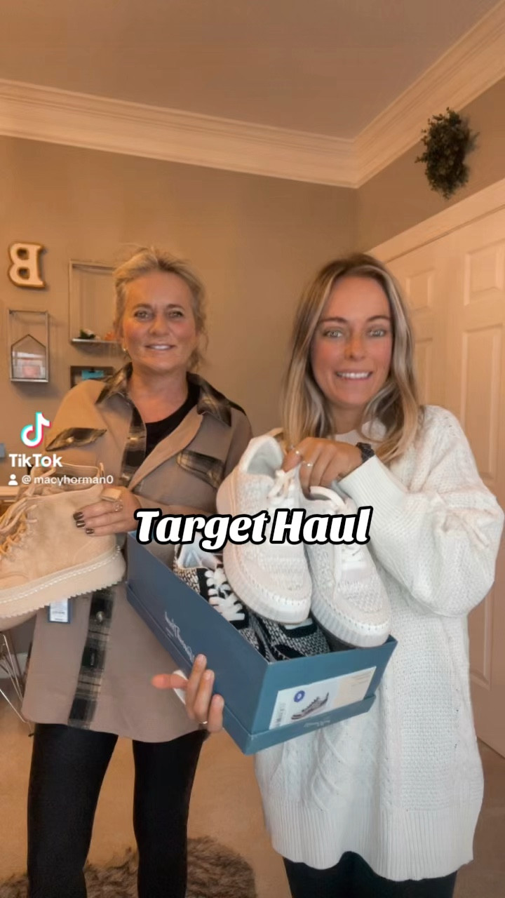 Target 30% off shoes 

#LTKCyberSaleFR #LTKCyberSaleIT #LTKCyberWeek