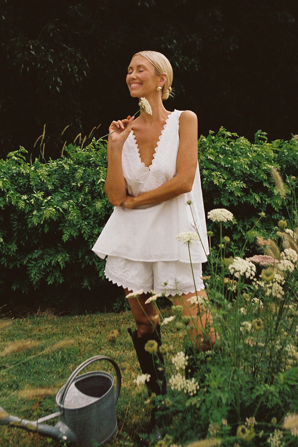 ANNABEL WHITE SHORTS | DISSH