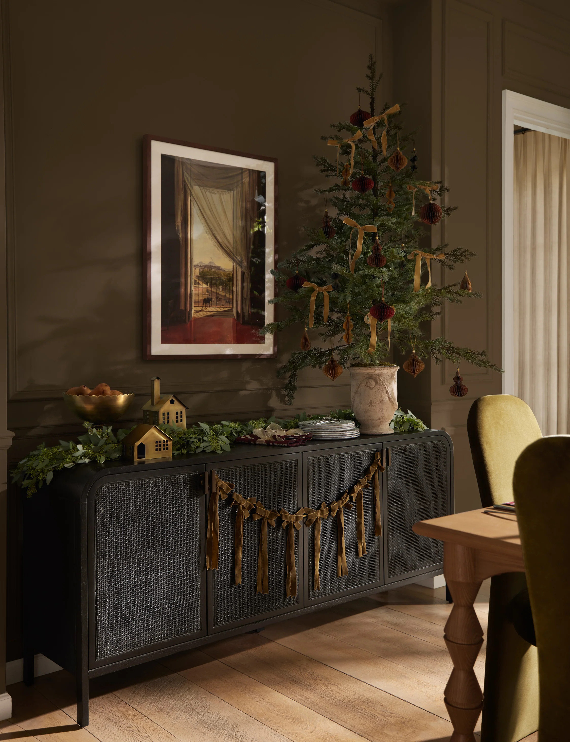 Mauree Velvet Garland | Lulu and Georgia 