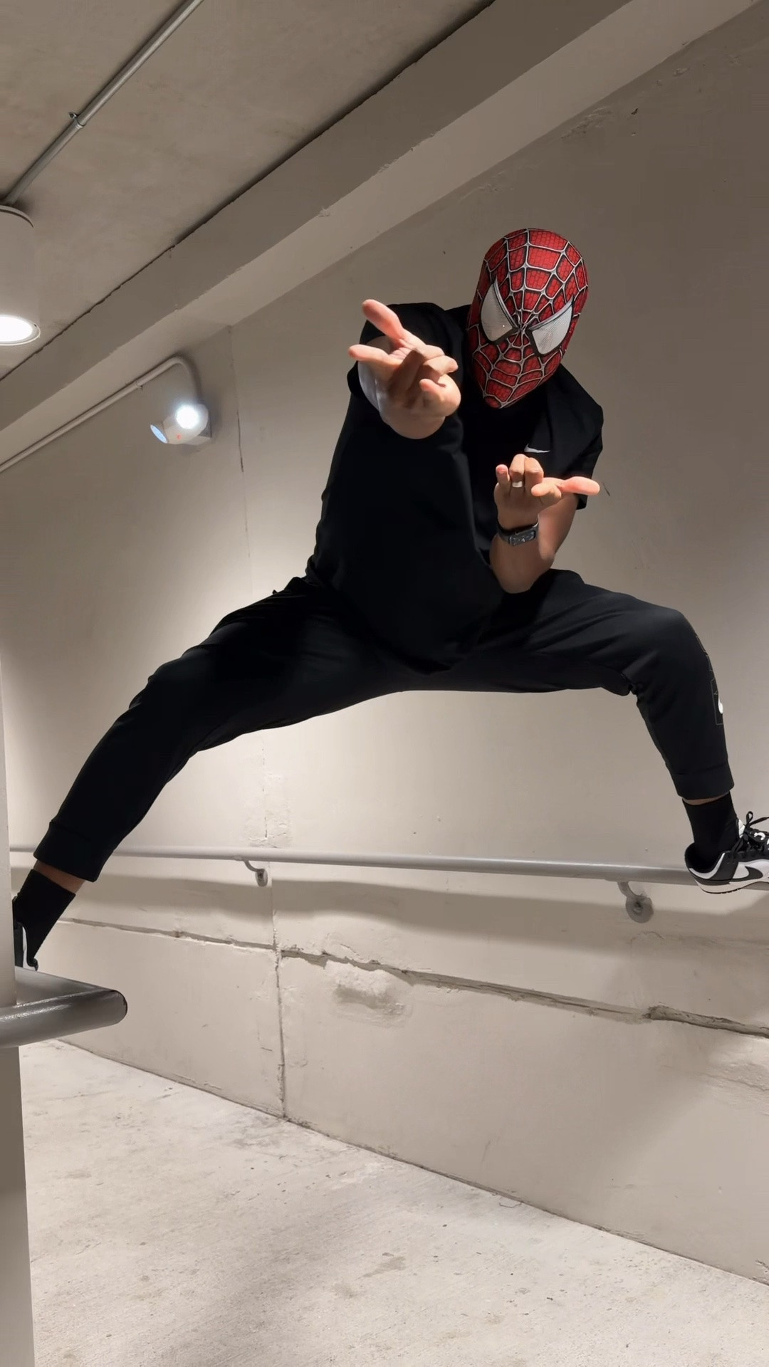 Spider-Man Suit with Mask

#LTKootd #LTKMens