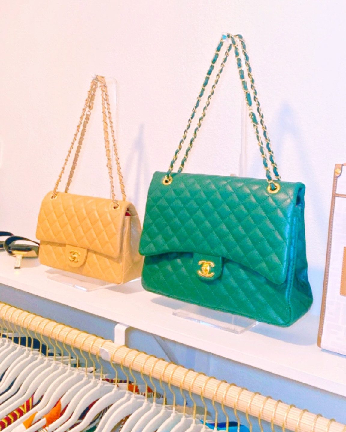 Handbag Displays 😁

#LTKhome #LTKFind #LTKstyletip
