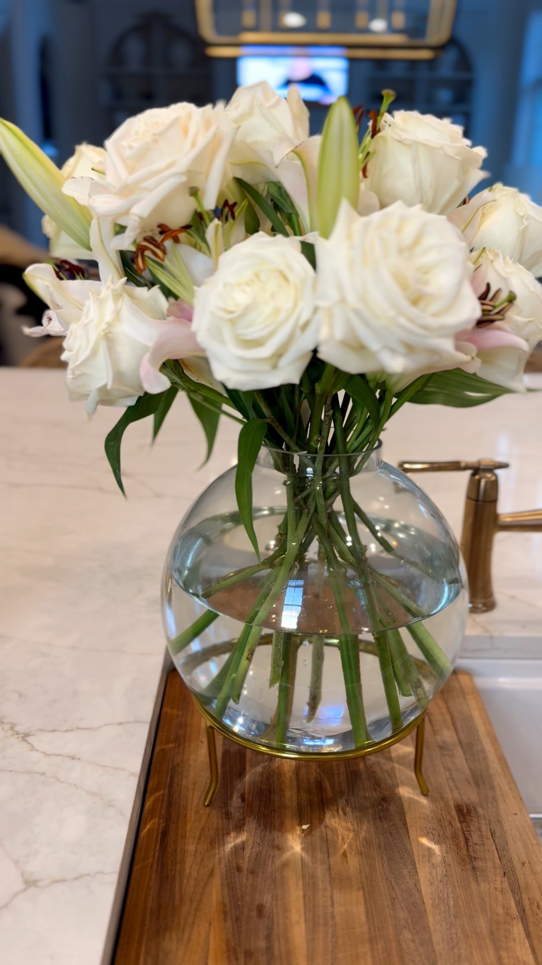 Glass bowl vase on stand / vase on stand / gold stand / Ballard designs home decor 



#LTKHome