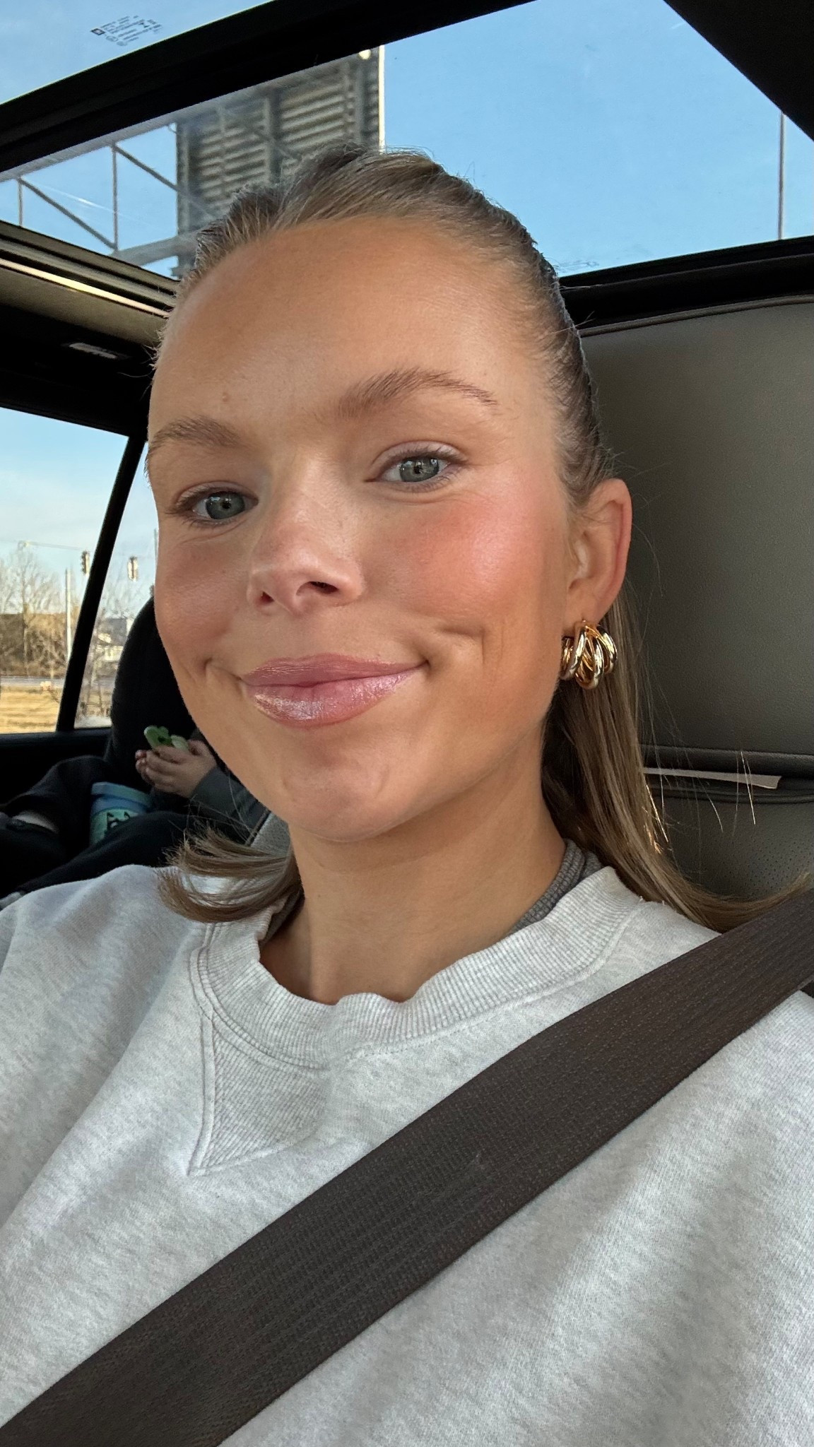 NYX skin tint: Shade 3 (with self tanner) / Shade 2 (without) 
Merit Blush: Fox 
Makeup For Ever Pencil: Wherever Walnut 
Blume Balm: any shade- have them all they’re all fantastic 