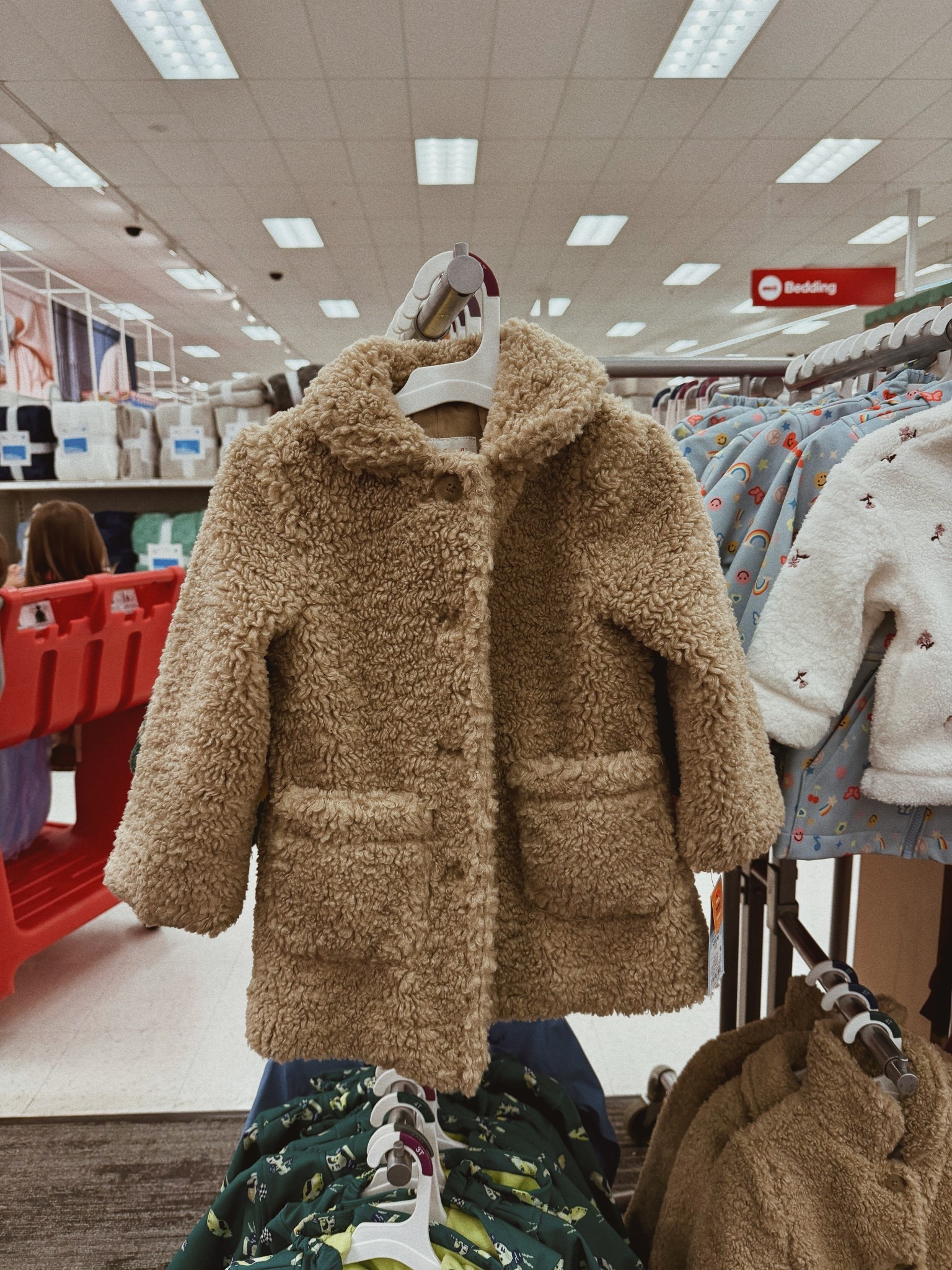 immediate grab alert🤩❕ primrose looks so adorable in her new toddler sherpa fur coat from Target !🎯 

#LTKKids #LTKGiftGuide #LTKFindsUnder50