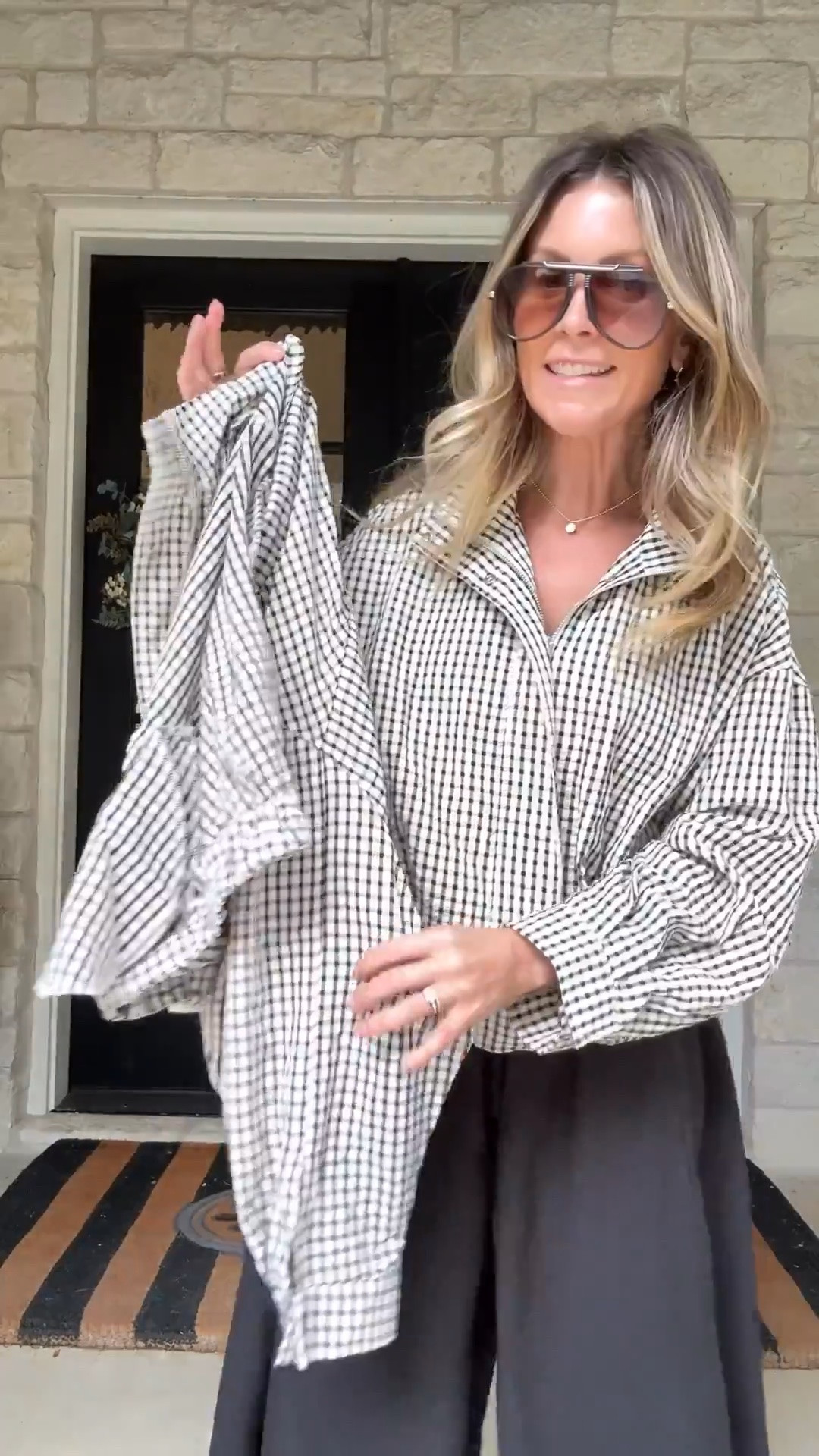 Amazon top seller! 
Plaid jacket. Zara look for less!