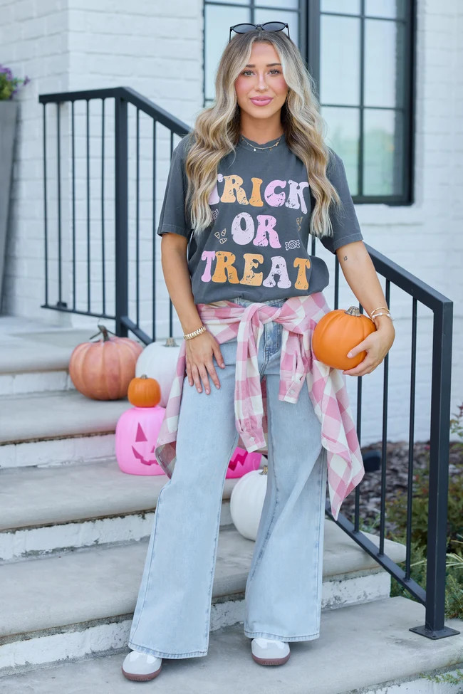 Trick Or Treat Dark Grey Graphic Tee DOORBUSTER | Pink Lily