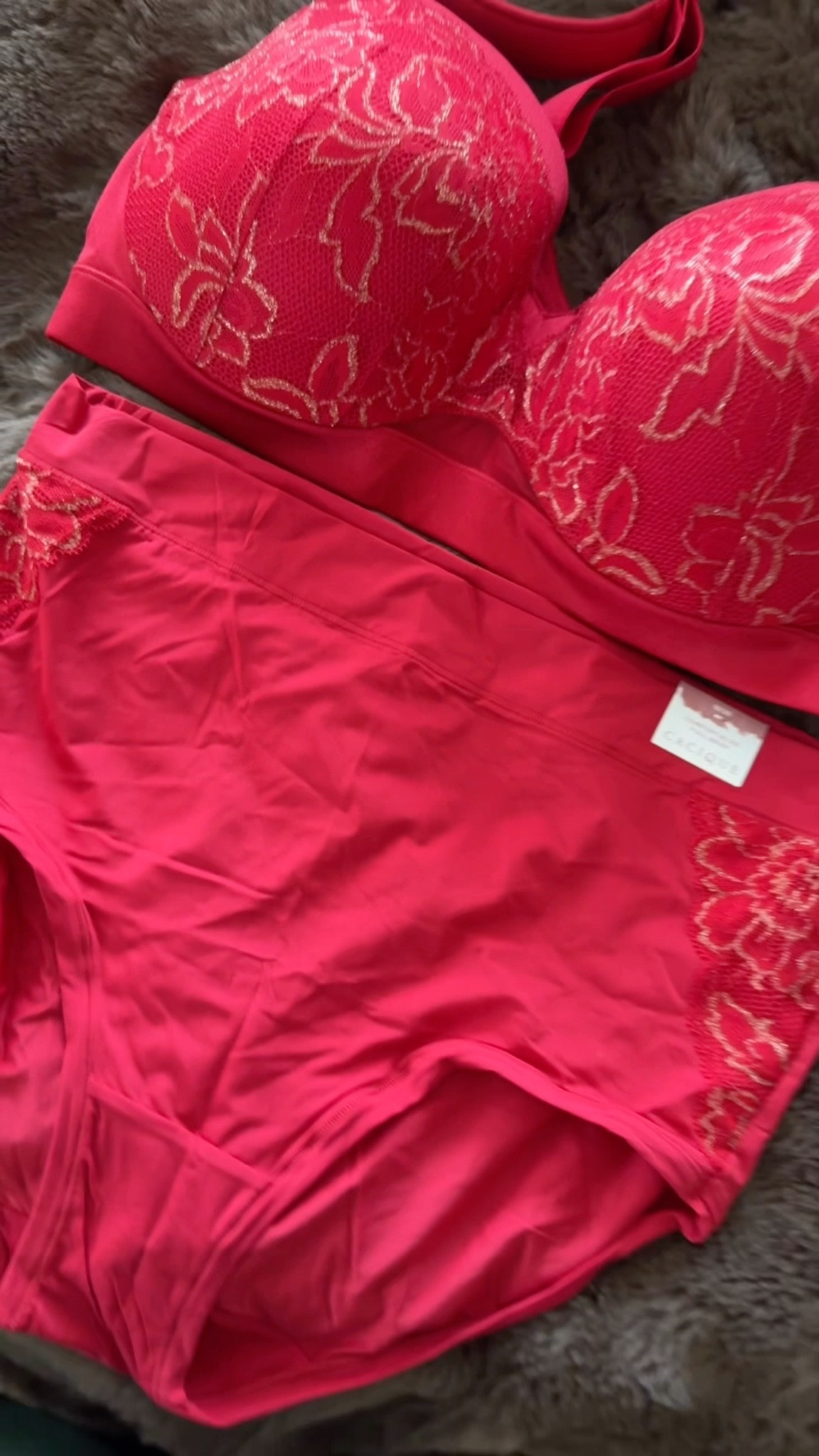 Saleee time! Panties are on door buster sale 5 FOR $20 ahhh I’m getting some!!! And I’ve attached the Panty and Bra set from Lane Bryant + same other faves I’ll be snagging up!!!! The perfect red  for the holidays! #plussize #curves #bras #panties #comfortbliss 

Gifted by Lane Bryant 

#LTKPlusSize #LTKSeasonal #LTKSaleAlert