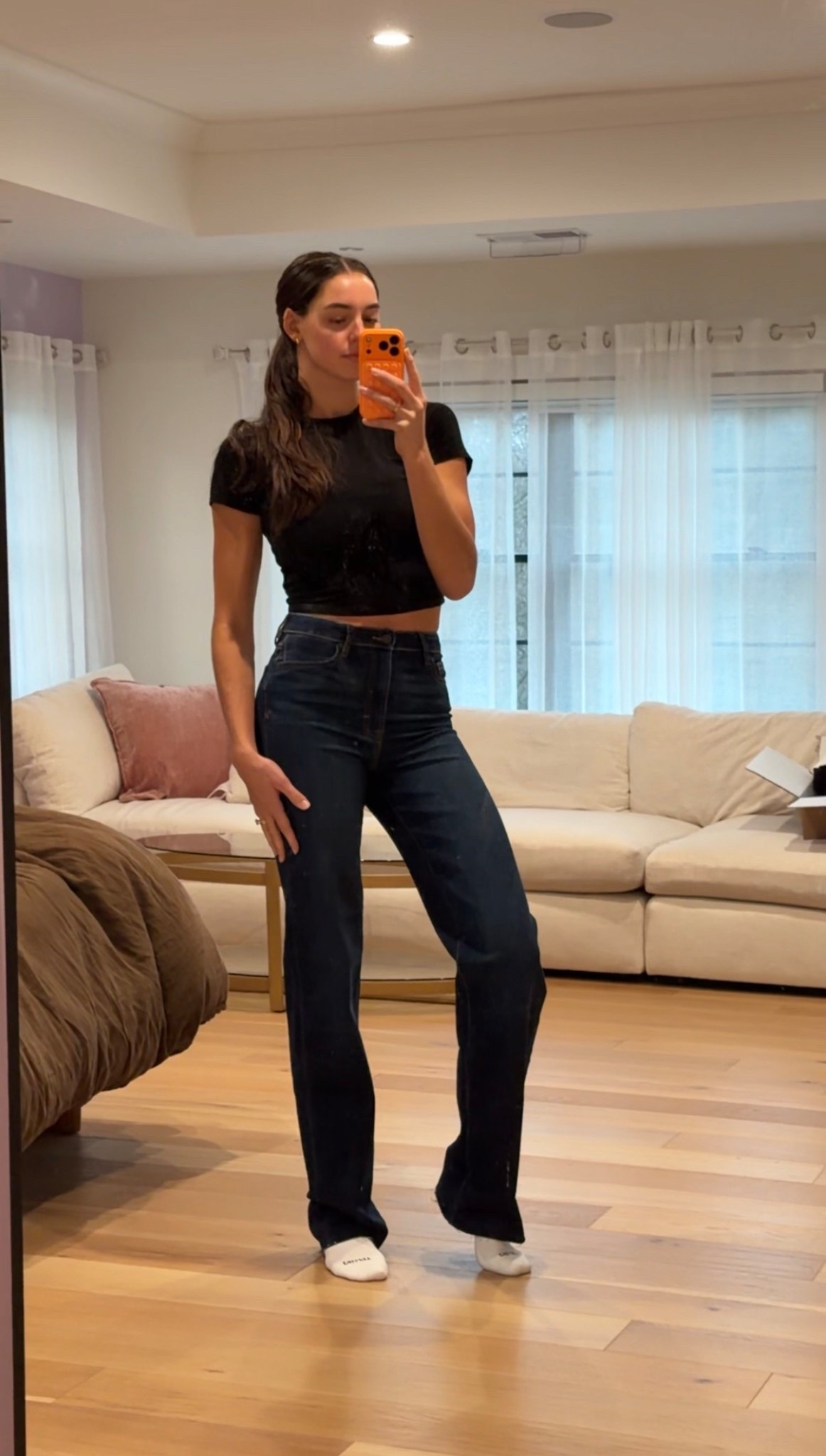 LOOK AT THAT EXTRA LENGTH UNDER MY HEEL 

wearing a 27 w/ 35” inseam and the cuff uncuffed! (If in between sizes, I’d recommend sizing down) 

#LTKSeasonal #LTKFindsUnder100 #LTKTall