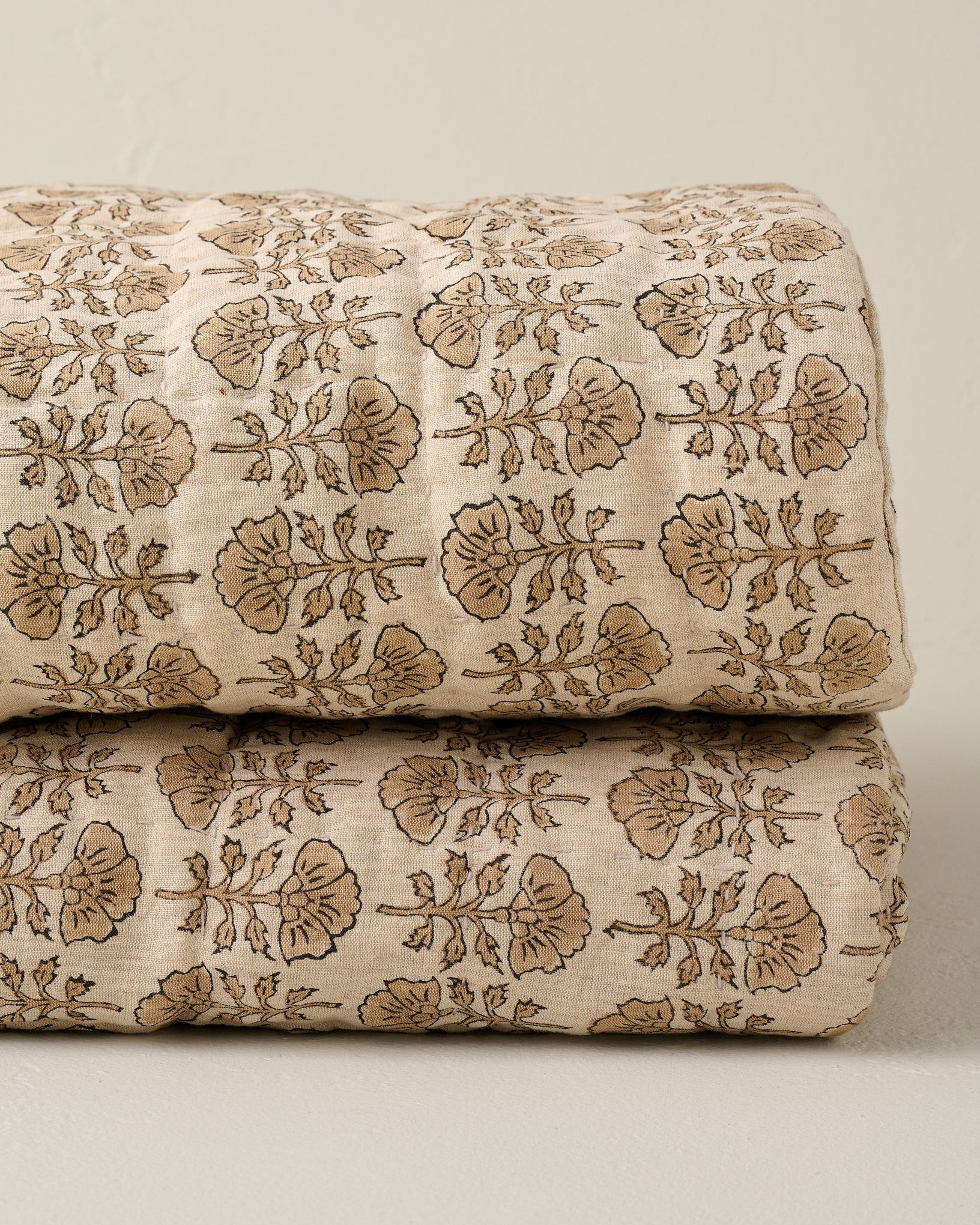 Flora Block Print Quilt - Natural | Magnolia