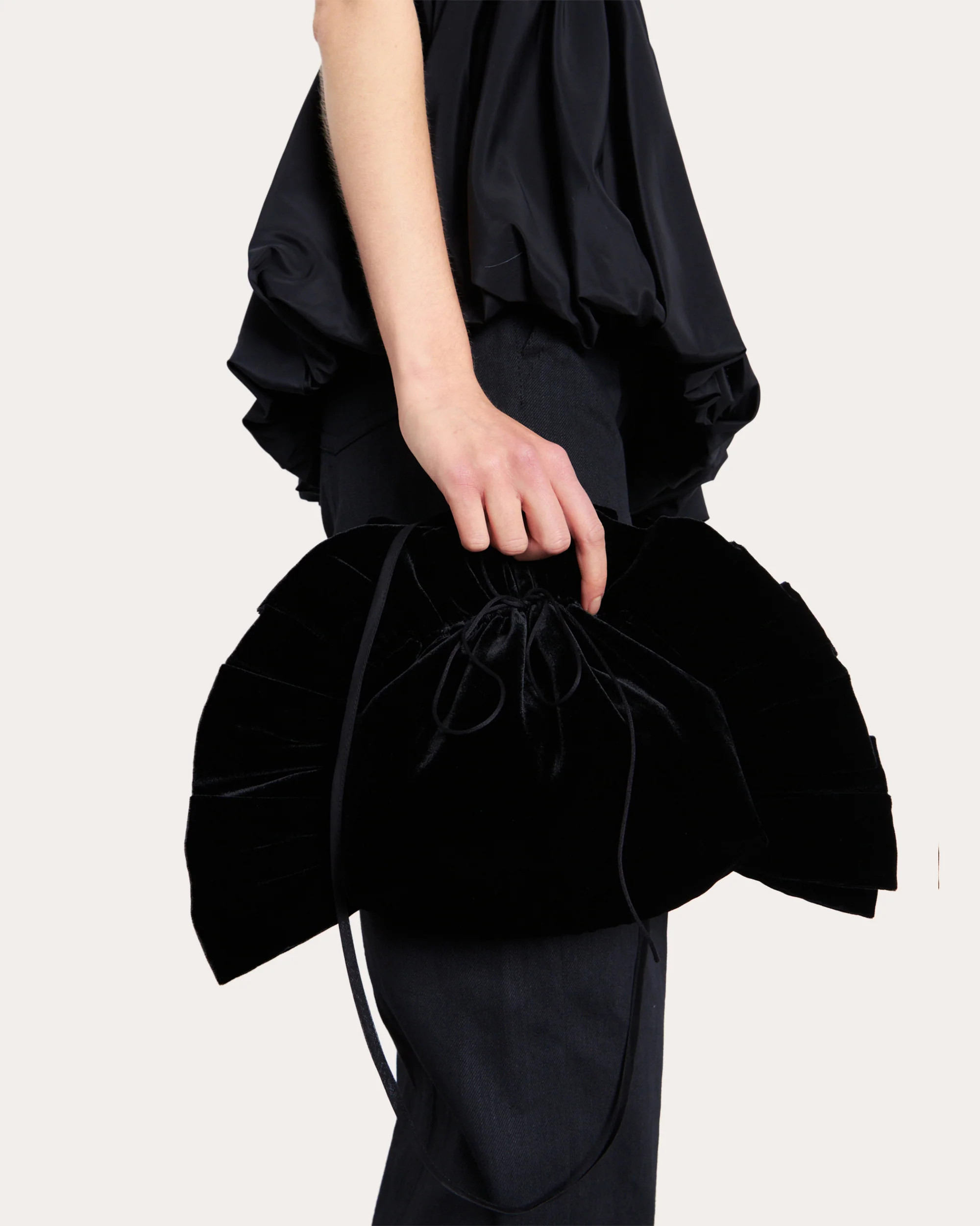 Uli Velvet Bag | Olivela