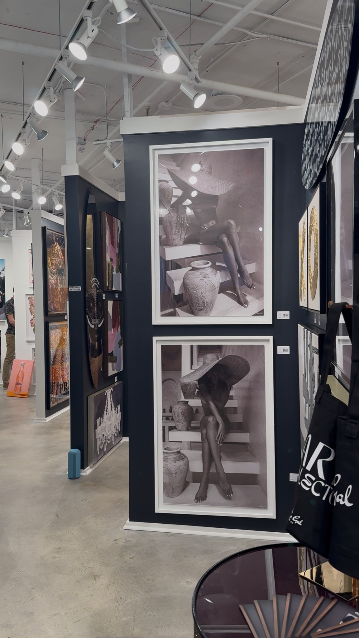 Double the drama, double the style — Oliver Gal’s Andrea 1 & 2 bring bold fashion-forward energy to any wall. #wallart #matching #blackandwhite #interiordesign #homeinspo