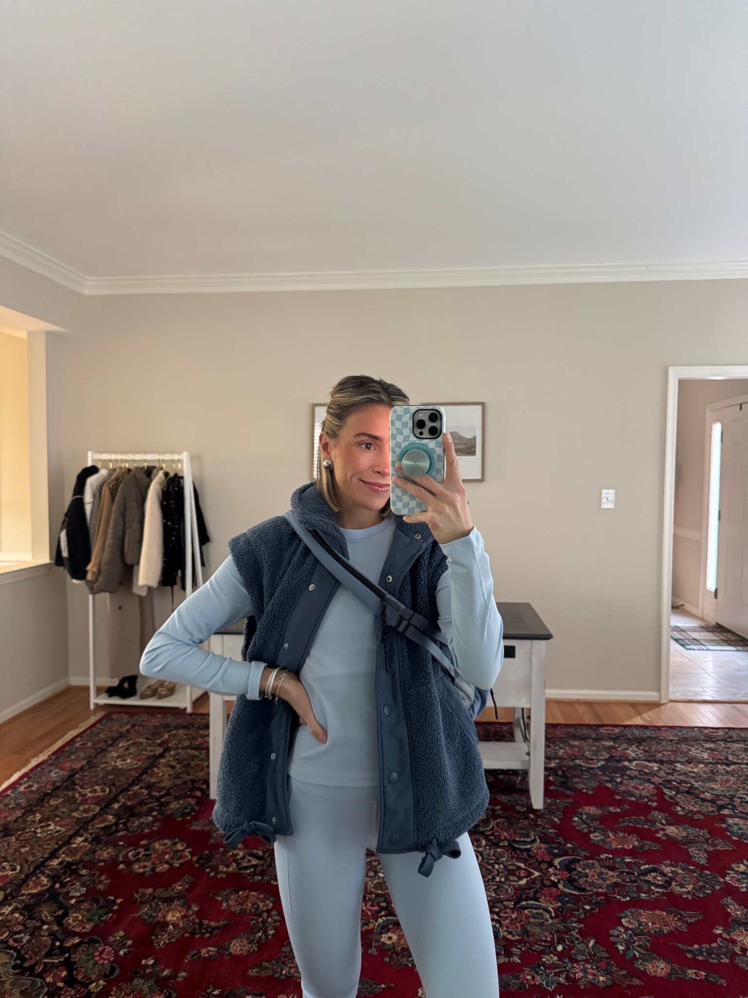 small top 
XS leggings (fleece lined)

#LTKFindsUnder50 #LTKActive #LTKFindsUnder100