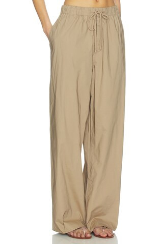 Swiss Cotton Sateen Oversized Drawstring Pant
                    
                    SKIMS | Revolve Clothing (Global)