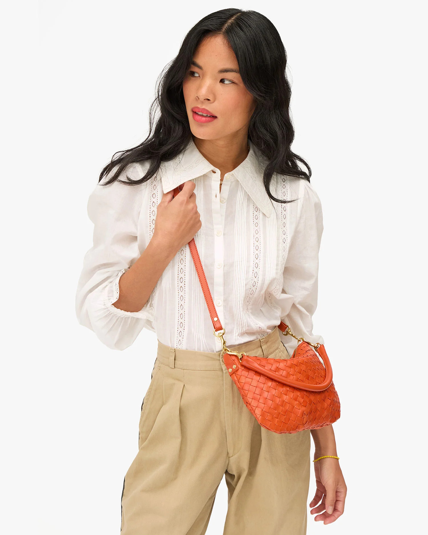 Petit Moyen | Clare V.