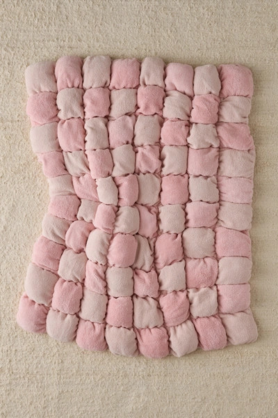 Marshmallow Cloud Fleece Throw Blanket | Urban Outfitters (US and RoW)