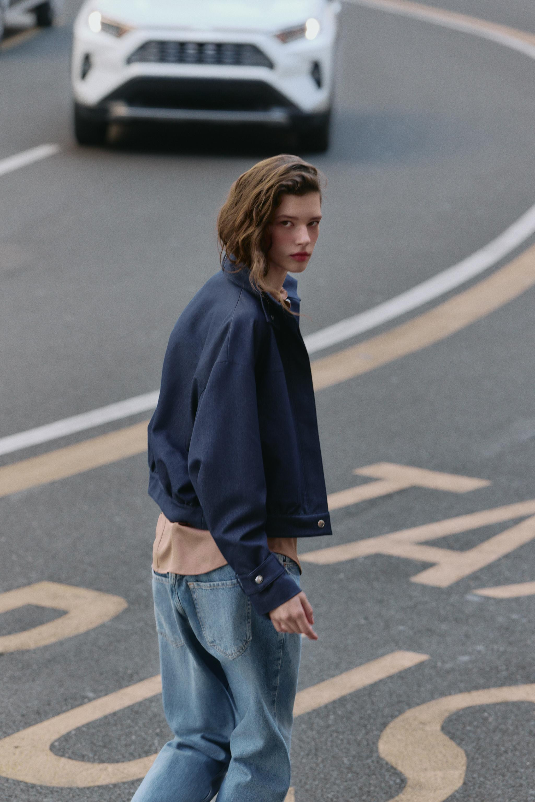 HIGH-COLLAR BOMBER JACKET | Zara US