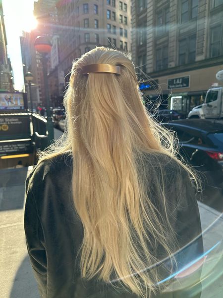 My $13 Chic Amazon Hair Clips 🫶🏼 

#kathleenpost #amazon #hair #NYC #falloutfit

#LTKstyletip #LTKbeauty #LTKSeasonal