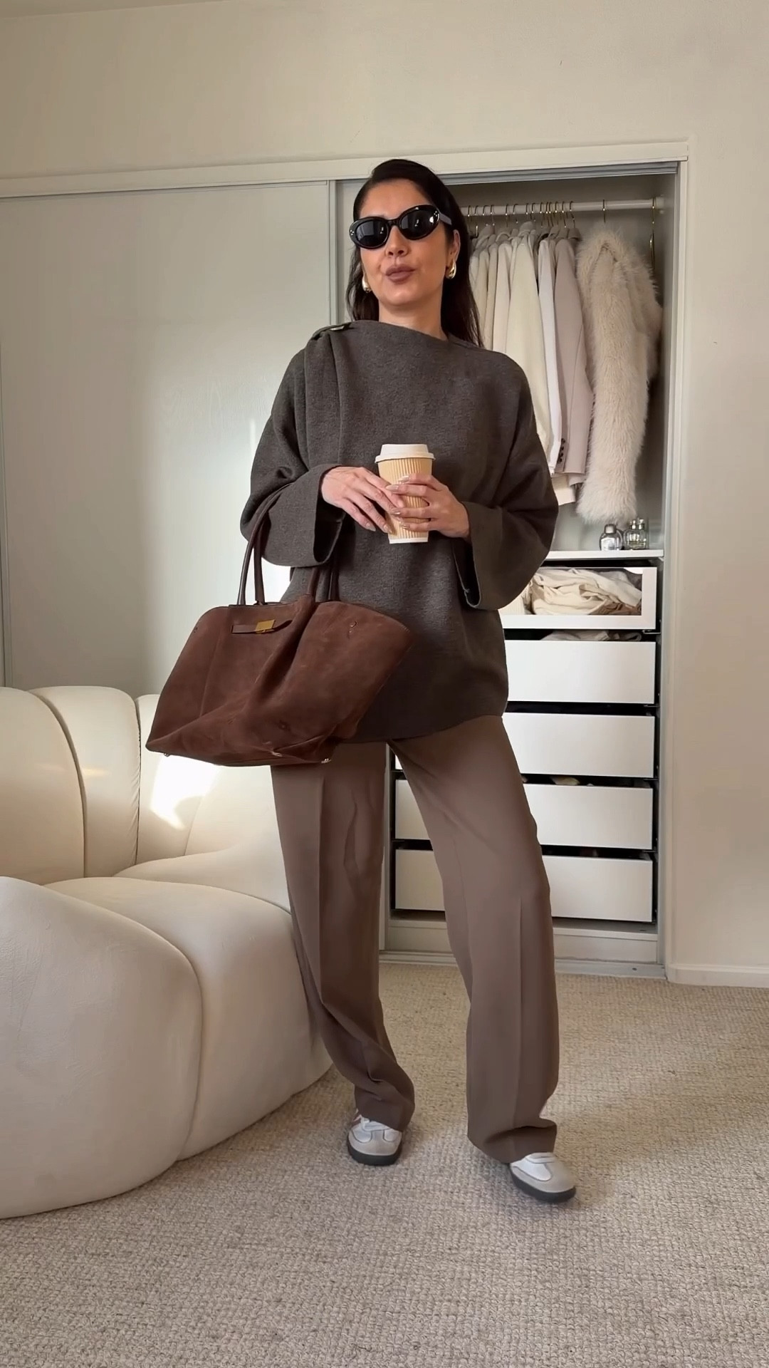 Cozy enough for the weekend. Chic enough for anywhere.
Comfort doesn’t mean careless — this is effortless weekend style done right. 🤍
➡️ Save for later + follow for elevated everyday outfits.

This sweater is from @zara and it is on sale, cozy , soft, and great quality. I am wearing size S/M, the fut is oversized.

The pants are from @aritzia, they are the effortless pants, wide fit, love love these ones, I am wearing size 4 regular.

To complete tge look adidas samba sneakers ideal for comfort during tge weekend , celine sunnies and @demellierlondon brown suede bag that fits my laptop and soul 🤎

#WeekendStyle #CozyChic #QuietLuxury 

Winter outfits, weekend outfit, monochromatic outfit, winter style, winter casual outfit, casual winter outfit, fashion over 40, fashion over 50, mum style, everyday look, comfy outfit, classy cozy outfit, modest outfits 
