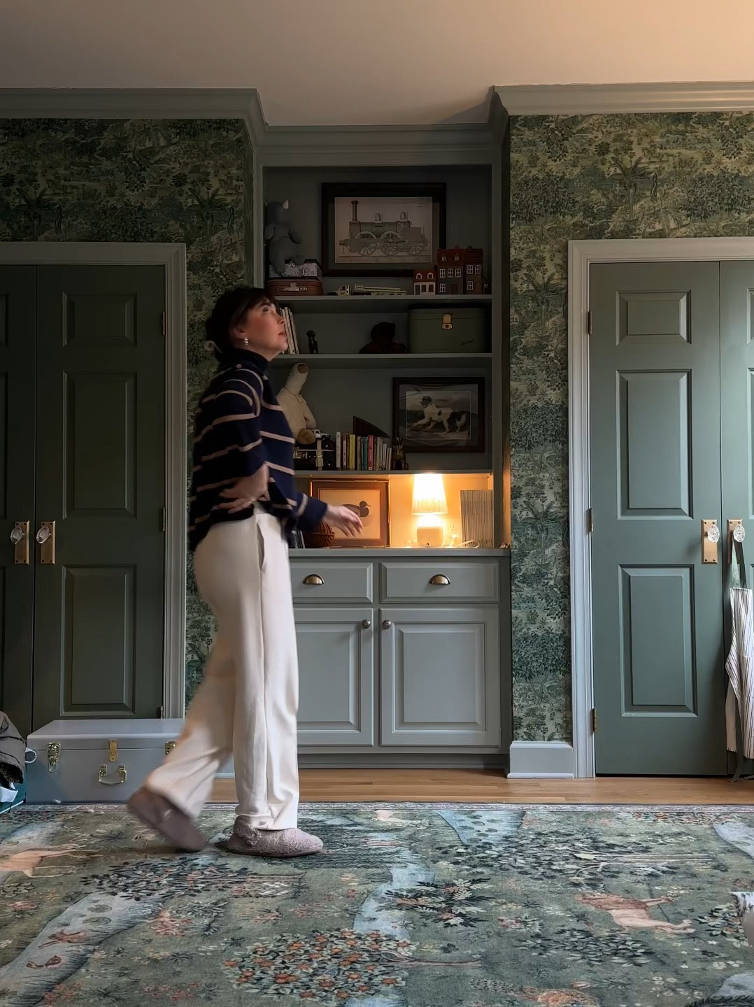 Elevating an air mattress for guests 

#LTKHoliday