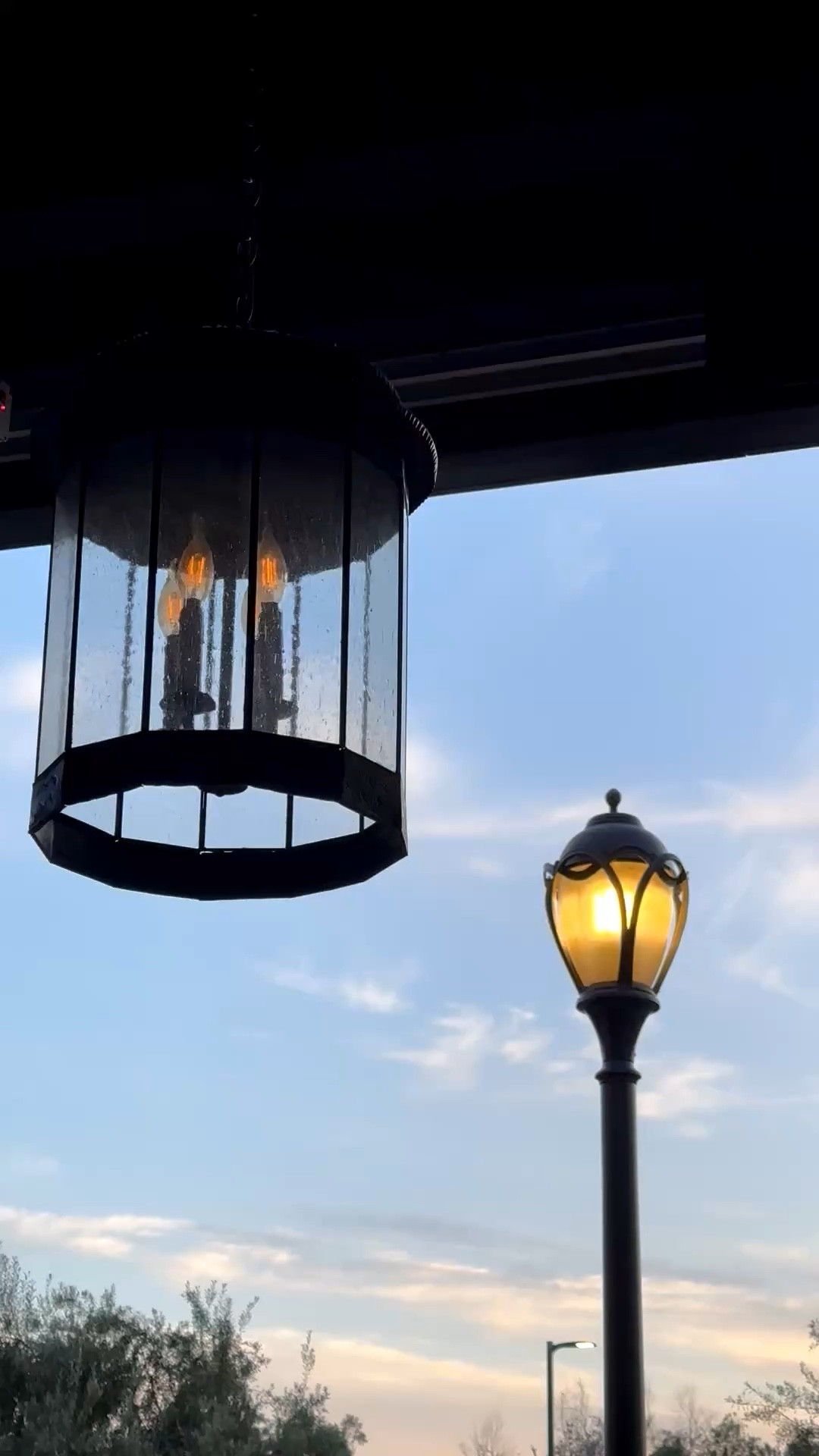 Lamp moment.

Two lights, two moods — a soft hanging glow and a quiet streetlight in the distance. Subtle, calm, and just enough to hold the evening.

#lamp #lighting #outdoorlighting #lantern #ambientlighting #eveninglight #designmoment #moodlighting #homedecor #exteriordesign

#LTKFestival #LTKHome