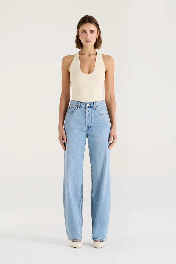 Valentina Jean | Henne