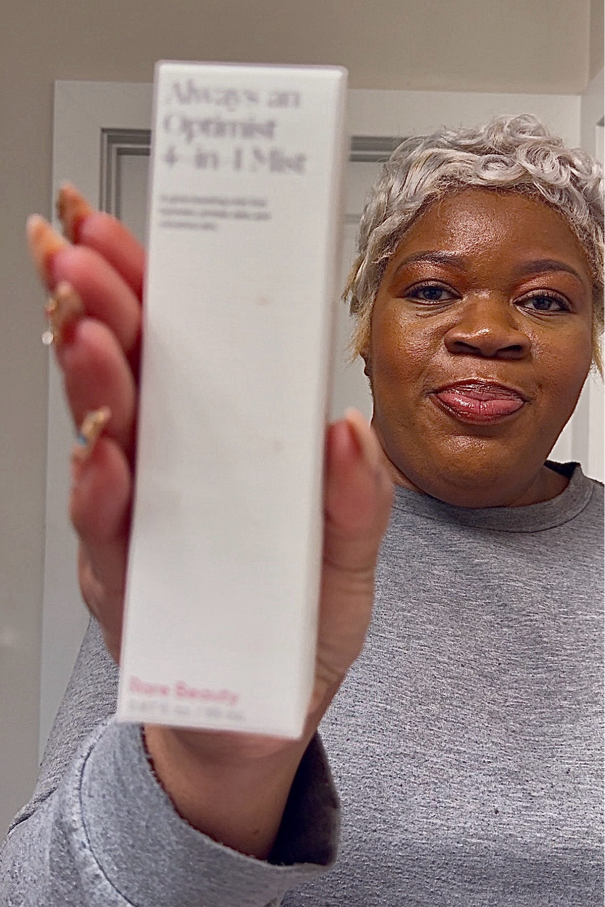 This one is new to the rotation. A 4 in 1 that hydrates, primes, sets, and refreshes for a great dewy finish  

#LTKFindsUnder50 #LTKBeauty