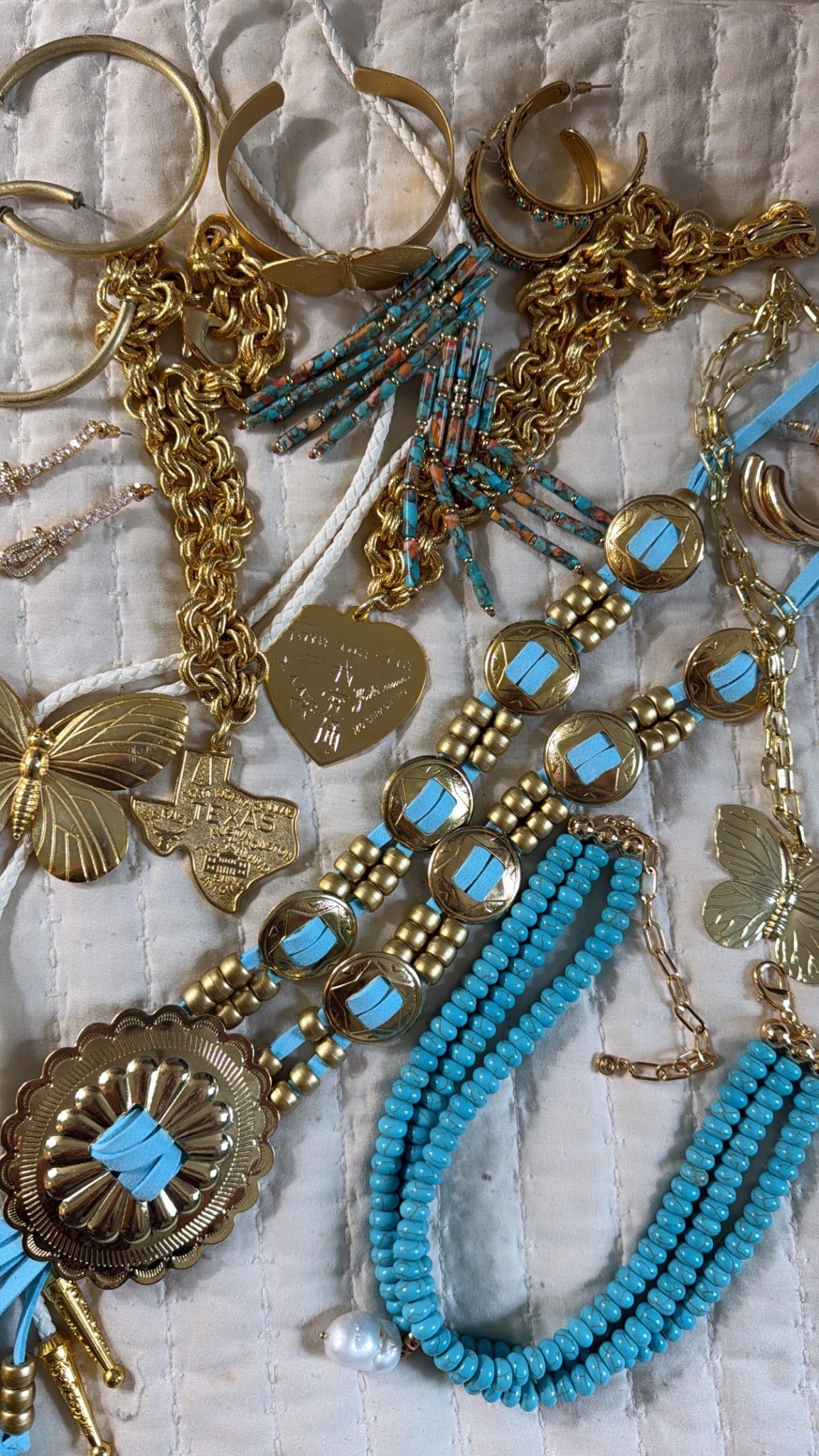Western jewels 🩵✨