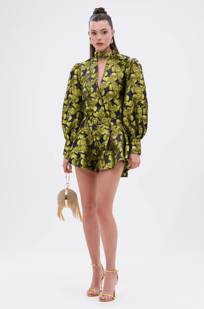 LOOK THIS WAY FLORAL SHORTS | AKIRA