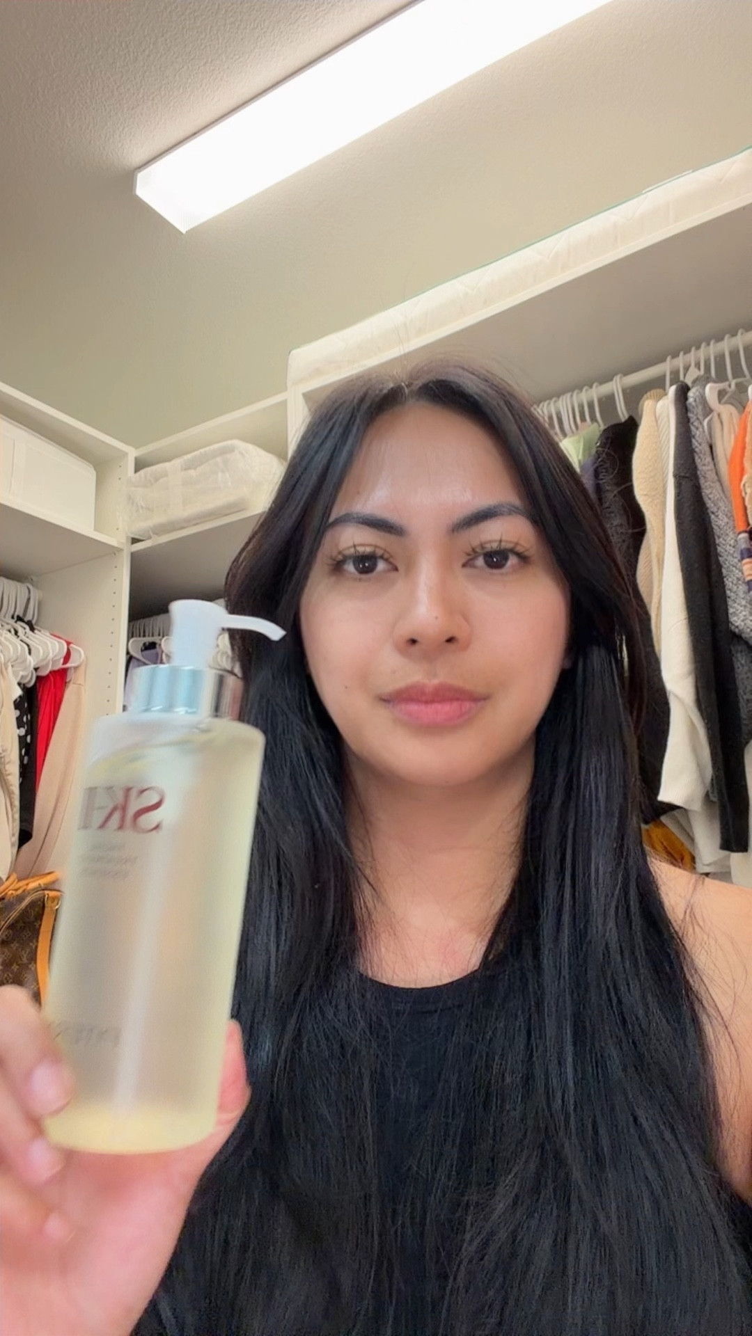 I share my honest review of the SK-II Pittera Essence, a product I've been using for seven years and absolutely cannot live without. I discuss how this essence has been a game-changer for my skin, helping with elasticity and addressing mature skin concerns while minimizing wrinkles. I explain why I believe this is the best essence on the market and encourage others to research SK-II's innovative approach to skincare.

#SKII #BitteraEssence #SkincareReview #EssenceReview #MatureSkin #SkinElasticity #SkincareRoutine #BeautyReview #LongTermResults #SkincareHaul #BeautyFavorites #AntiAging #GlowingSkin #SkincareJourney