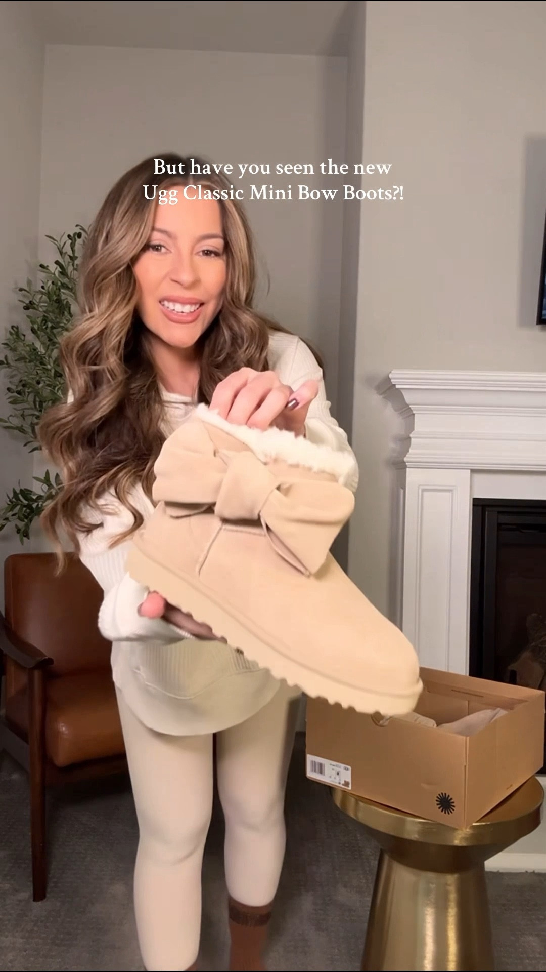 New Ugg bow mini classic boots!!!!

Ugg boots
Uggs
Gifts for her 

#LTKootd #LTKGiftGuide #LTKHoliday