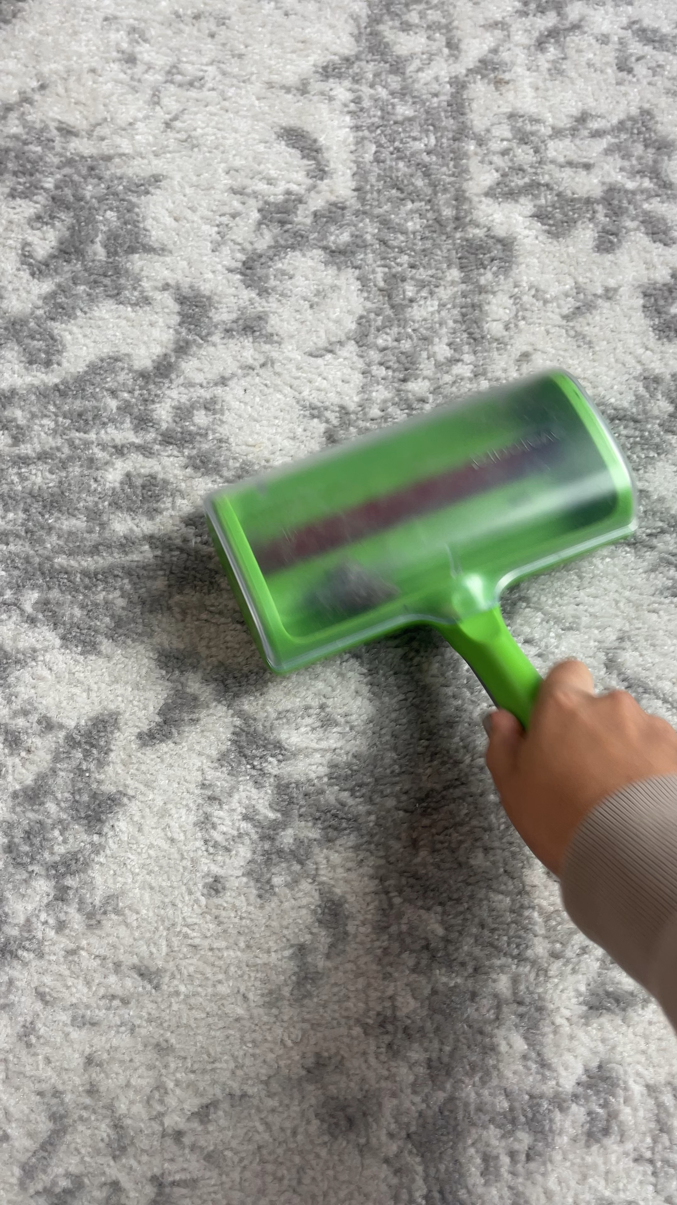 Pet hair remover I use for my furniture!!! 

#LTKFindsUnder50 #LTKHome #LTKU