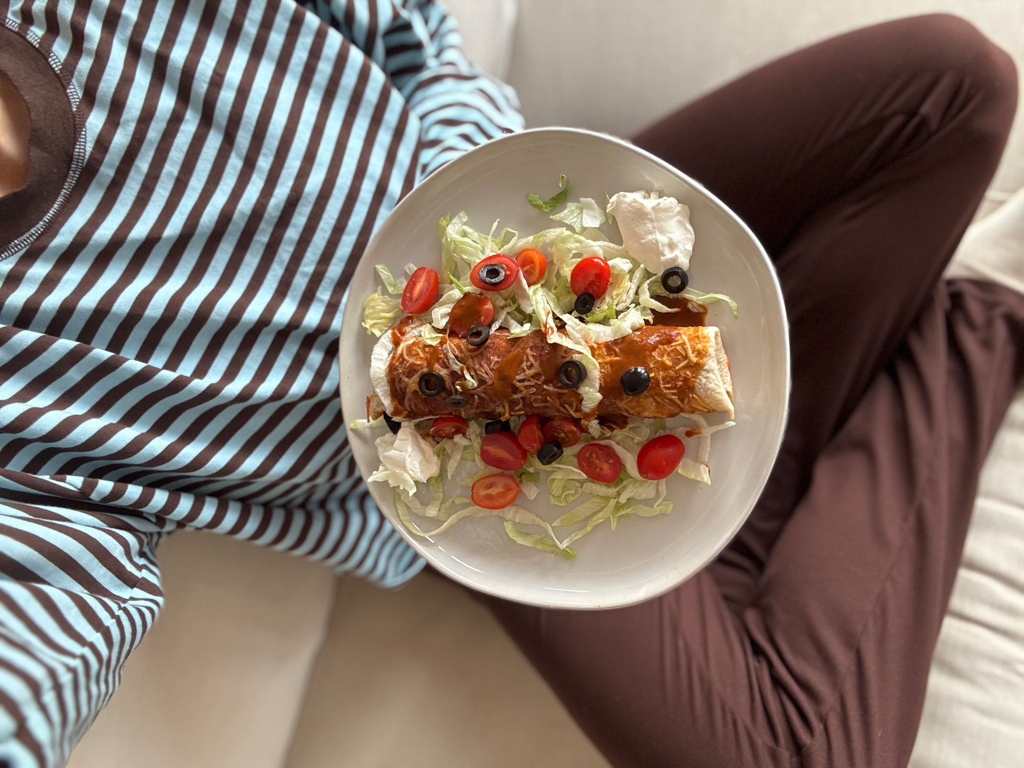 Brown and blue together🤎💙 ￼ I am living in this striped top and these fold over leggings are part of an Amazon set. Enchiladas for dinner😋 

#LTKfoodie #LTKootd #LTKmomlife