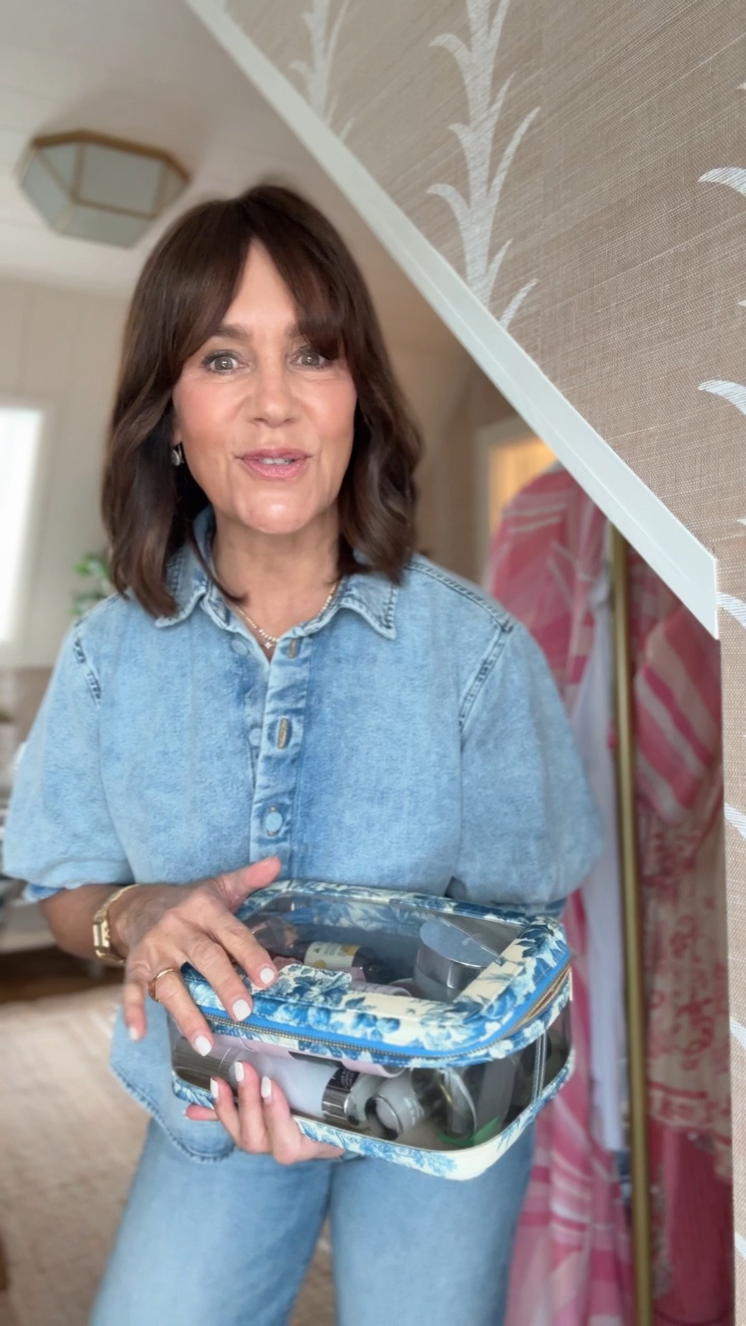 If you’re over 40, these beauty and skincare essentials work MIRACLES!

#LTKdayinmylife #LTKgrwm #LTKBeauty