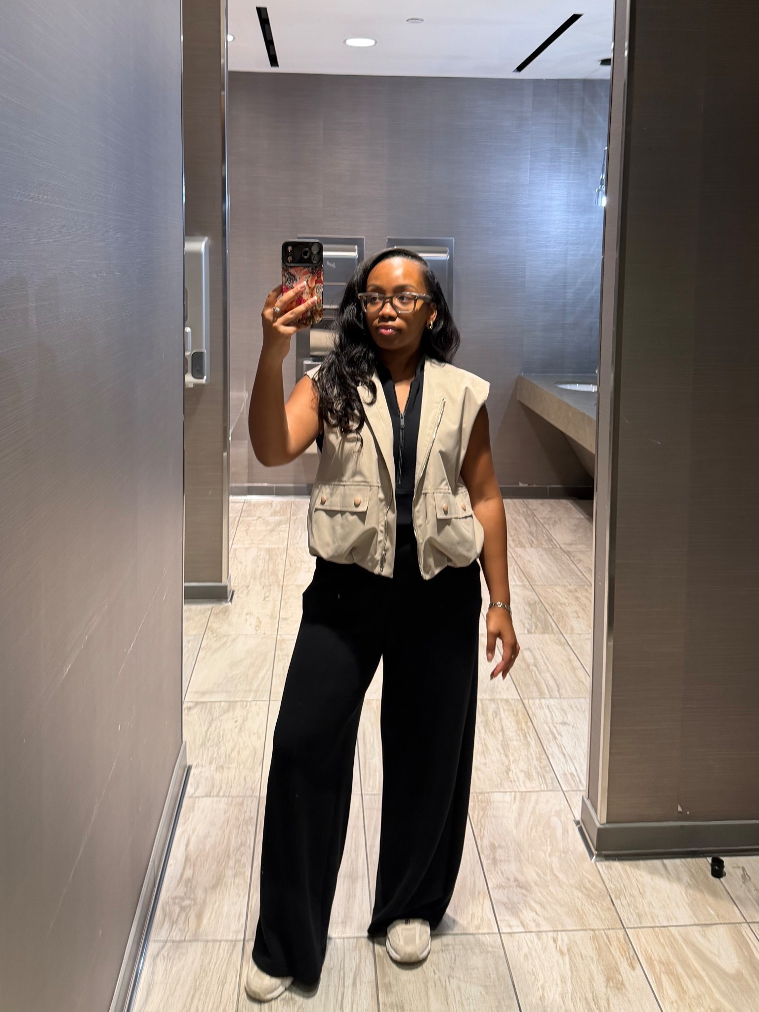 Workwear Wednesday🖤


Spanx AirEssentials Jumpsuit, Wide leg sleeveless black flowy, Amazon zip up cargo vest

#LTKootd #LTKWorkwear