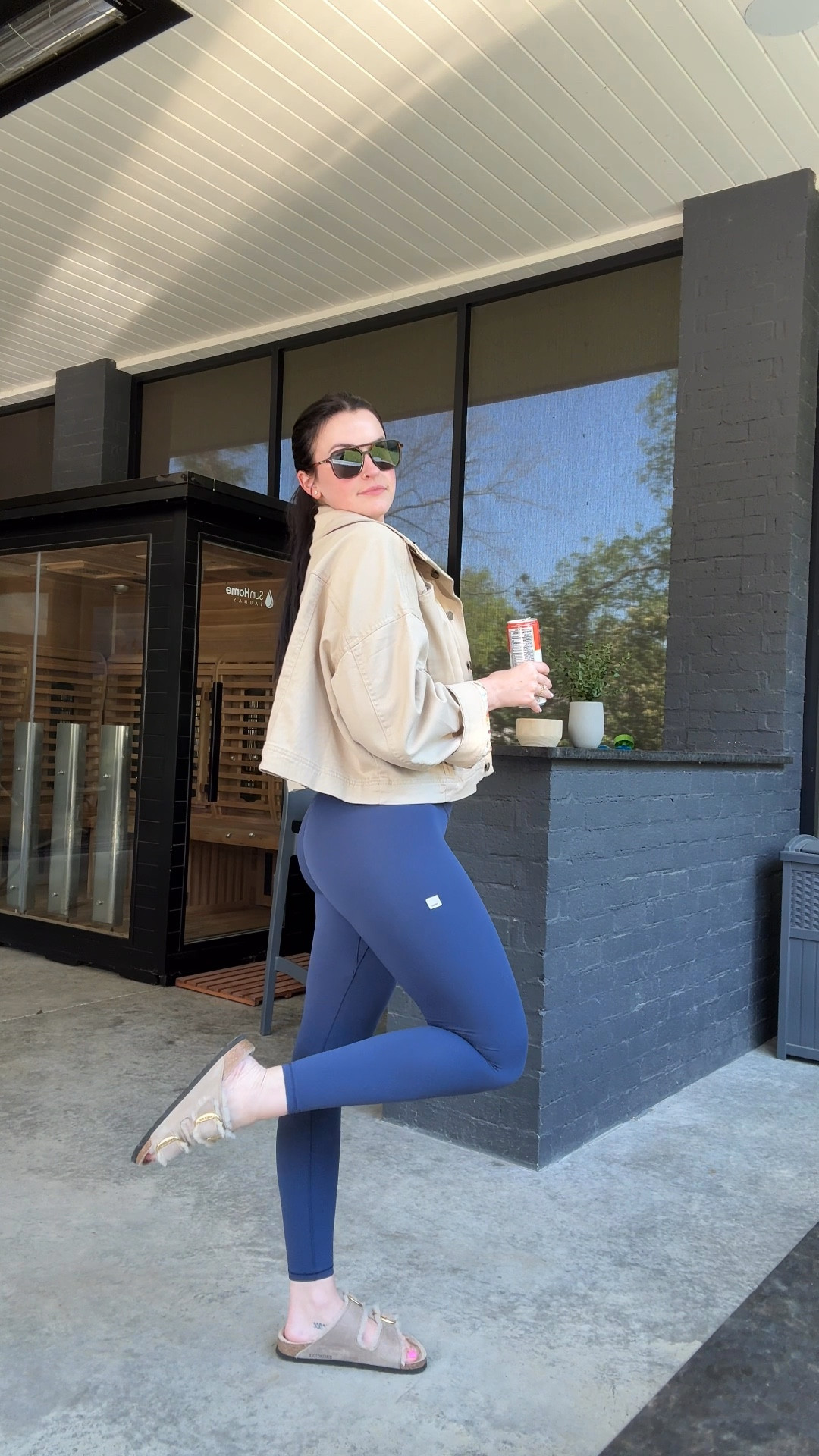 Gym -> errands outfit

#LTKmomlife #LTKootd #LTKfitnessgoals