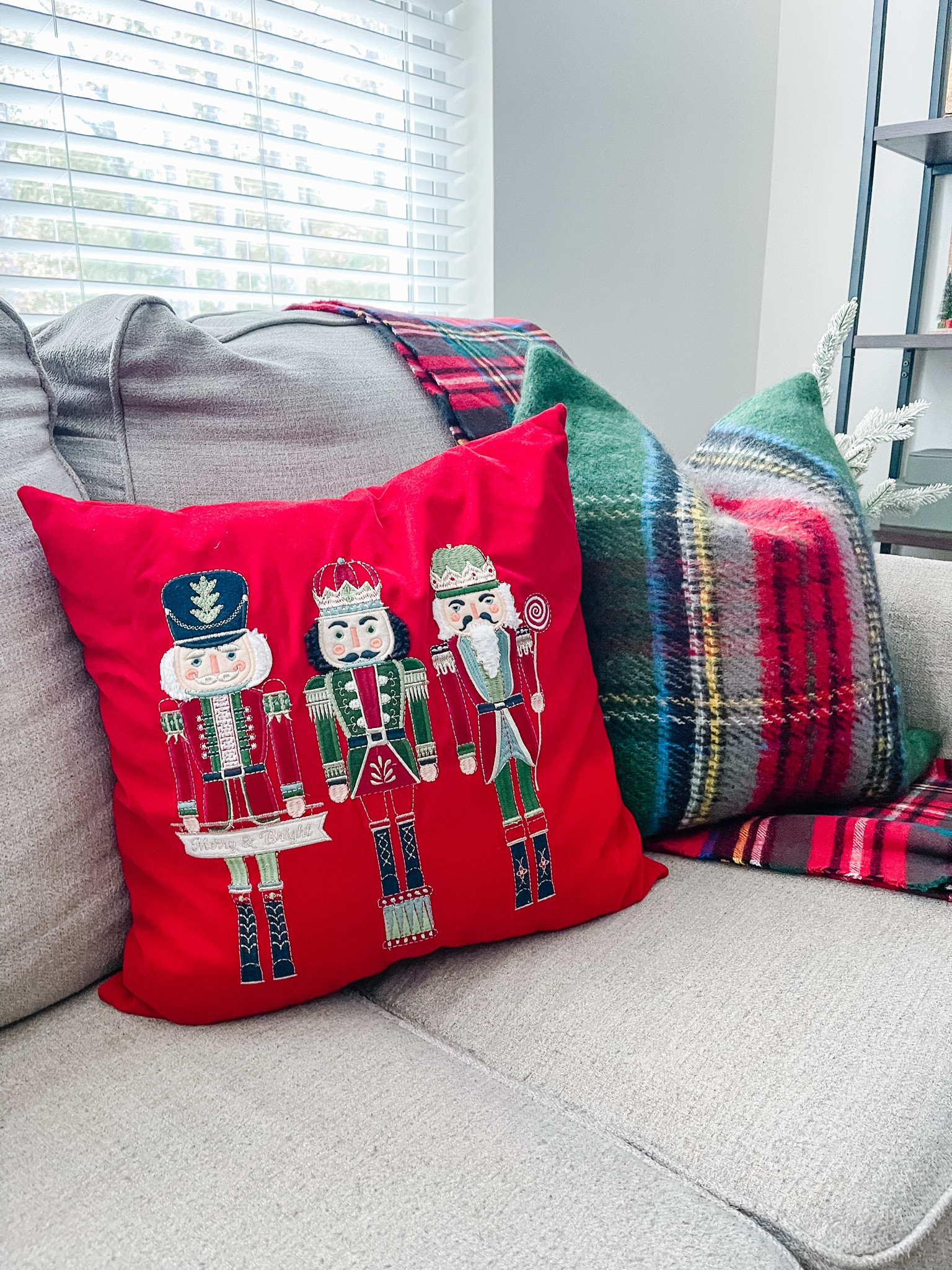 Linking similar nutcracker pillows and my new favorite green plaid pillows ♥️🎄

#LTKfindsunder50 #LTKhome #LTKHoliday
