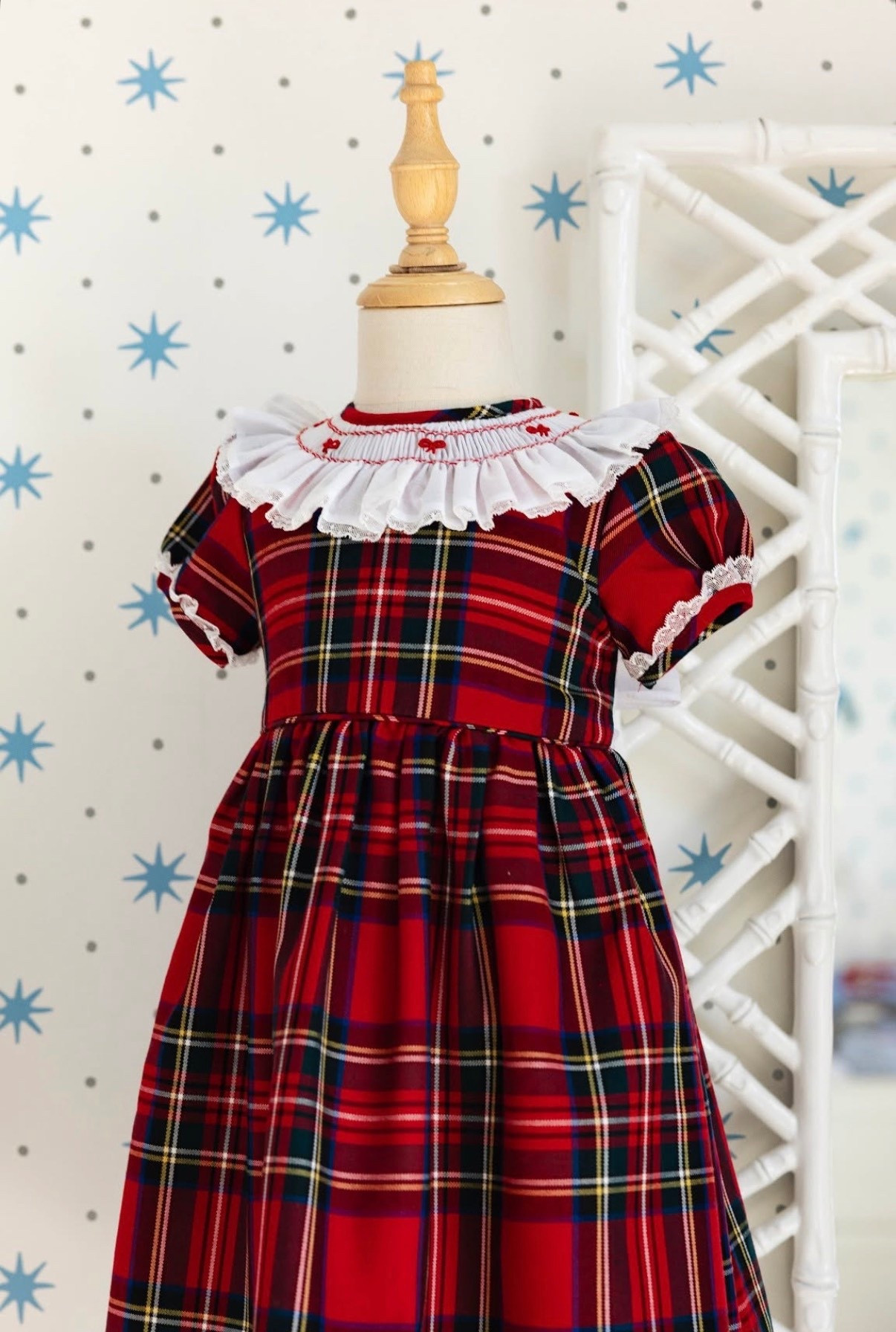 Cute classic and timeless Christmas outfits for your little ones to wear this holiday season ✨🎄❤️

#christmas #christmastime #christmasstyle #christmasoutfits #christmasmagic #holiday #holidays #holidaystyle #kids #kid #kidsstyle #kidstyle #kidsclothes #kidsoutfits #toddlers #toddler #toddlerstyle #toddlersstyle #toddlerclothes #toddleroutfits #toddlerfashion #baby #babyclothes #babystyle #babyfashion #boy #boyclothes #boystyle #girl #girlclothes #girlstyle #santa #plaid #red #bow #smocked #smocking #fallstyle #winterstyle #family #familyphoto #familystyle #classic #classicstyle 

#LTKKids #LTKHoliday #LTKBaby